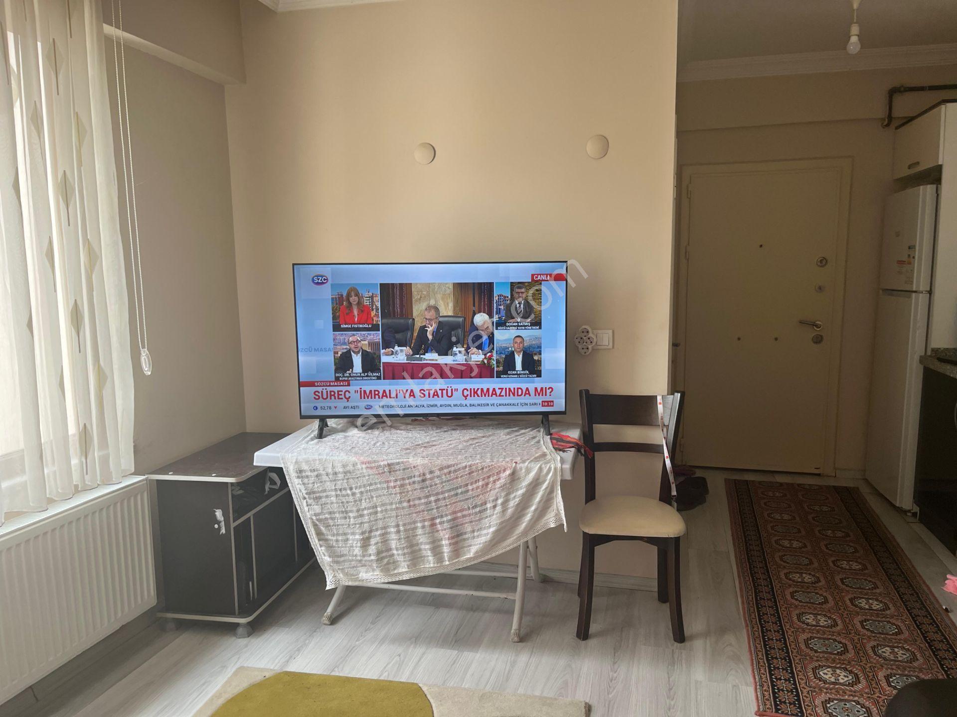 Çanakkale Biga Hamdibey Mahallesi'nde Eşyalı 1+1 - Görsel 3