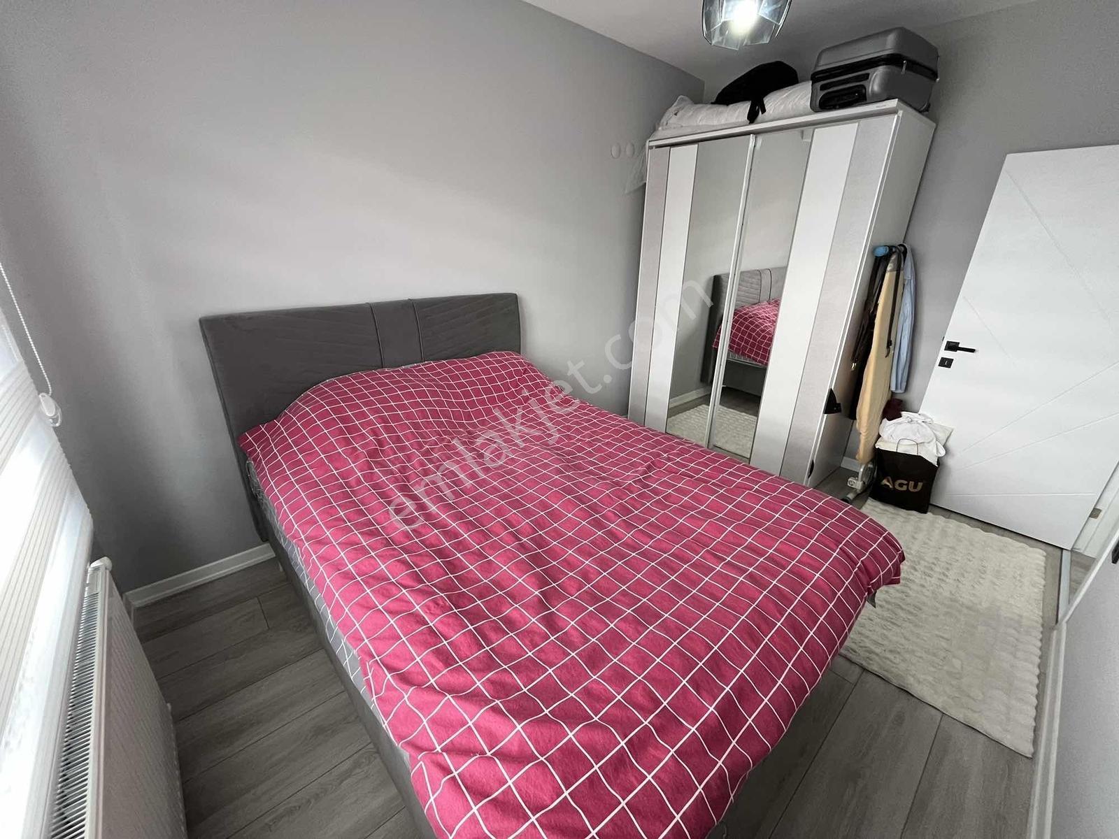 Bulut Emlak;lüks Eşyalı Hollü 1+1 İskanlı Daire - Görsel 17