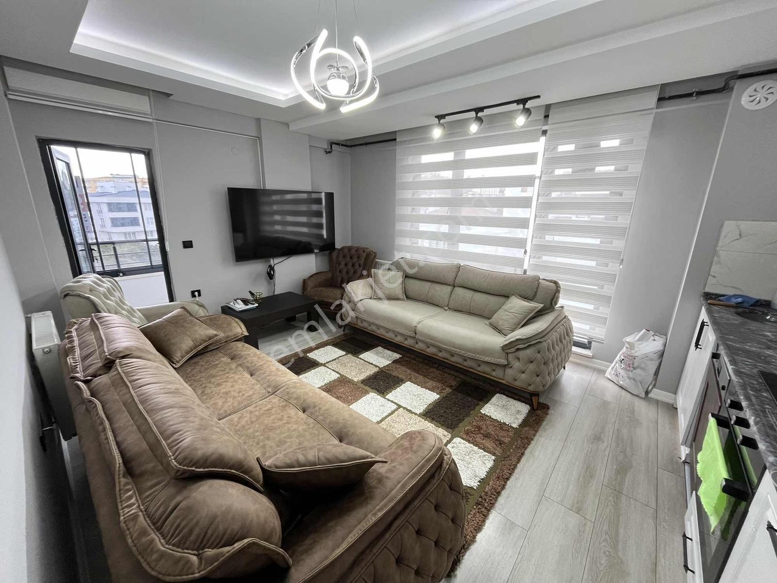 Bulut Emlak;lüks Eşyalı Hollü 1+1 İskanlı Daire - Görsel 9