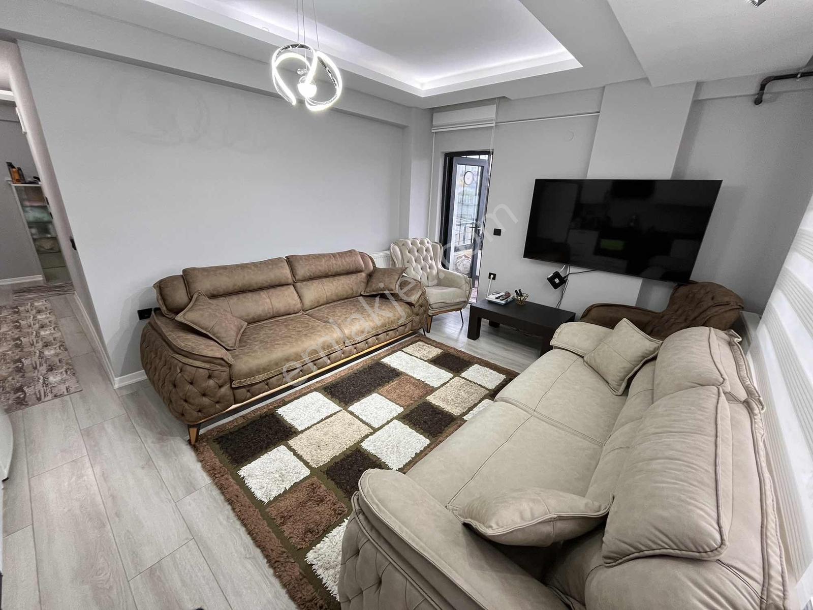 Bulut Emlak;lüks Eşyalı Hollü 1+1 İskanlı Daire - Görsel 6