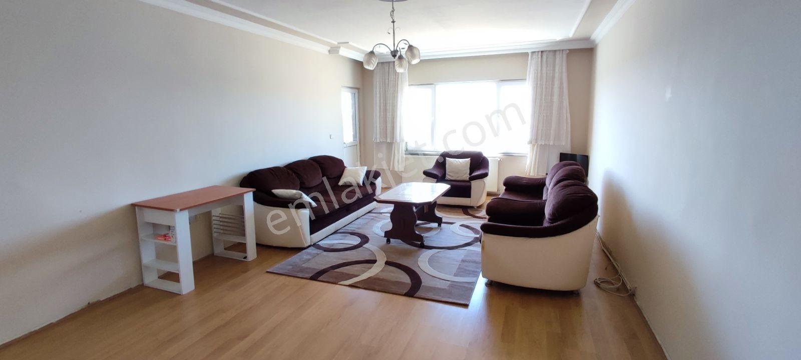Silivri Çanta Köy De İster Eşyalı İster Boş 3+1