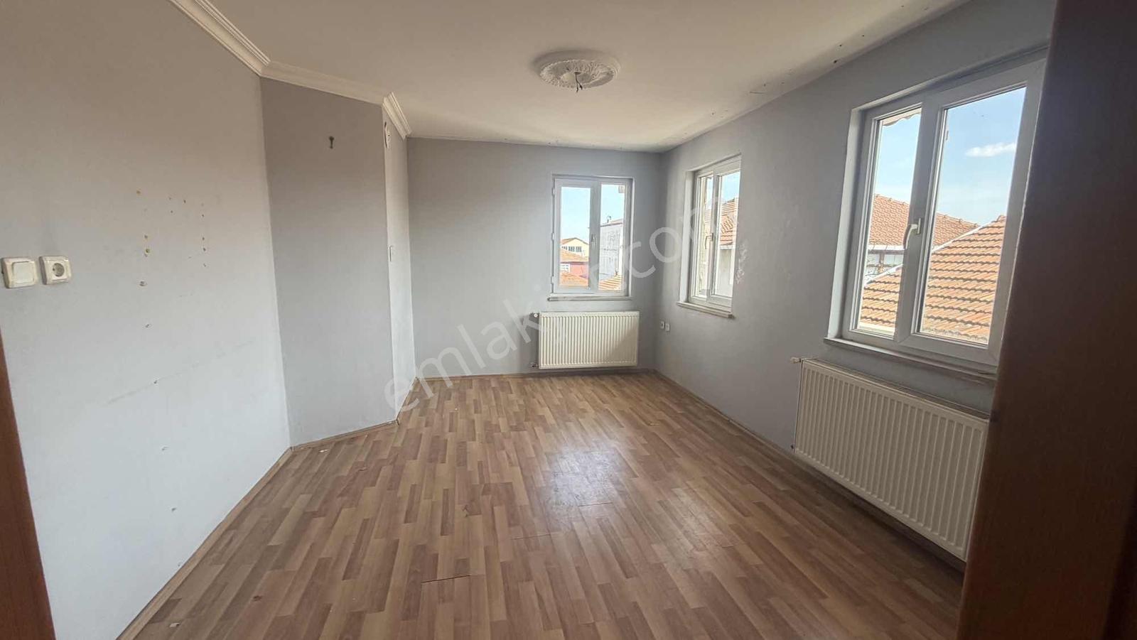 C21 İz Mehmet Çakar'dan Merkez'de Kiralık Daire - Görsel 4