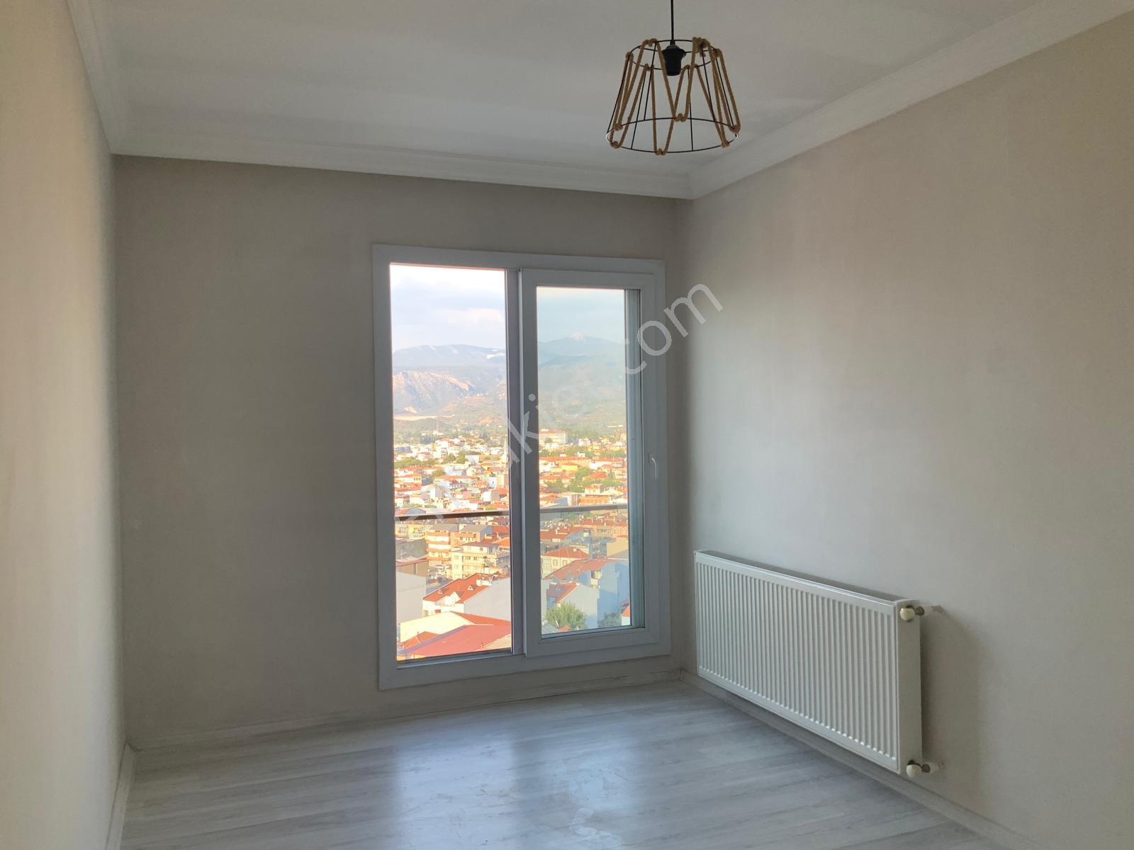 Milas Gümüşlükte, İçerisi Yapılı, Kullanışlı 3+1 Daire - Görsel 26