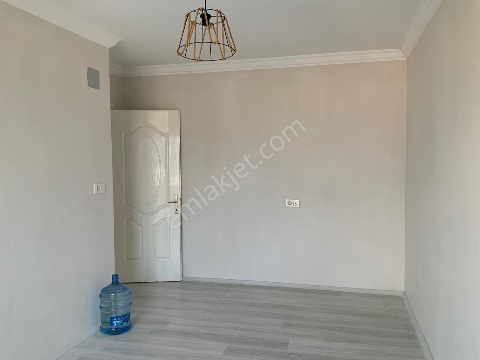 Milas Gümüşlükte, İçerisi Yapılı, Kullanışlı 3+1 Daire - Görsel 25