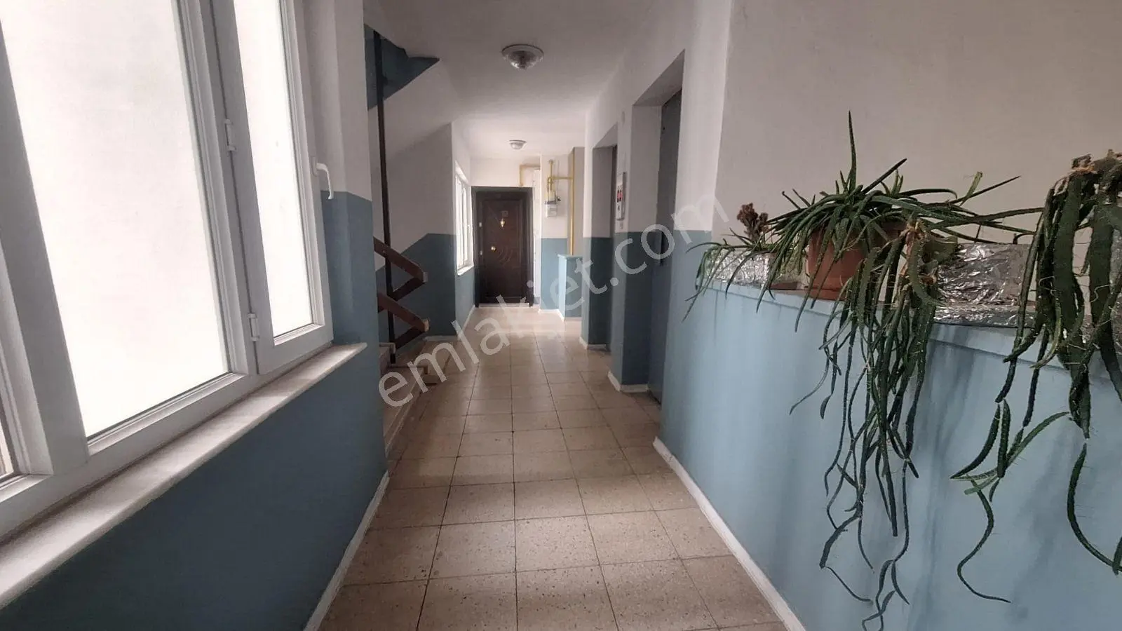Üniversite /il Emniyet Md.lüğü Yakını Yeşilyurt Sit. Satılık 3+1 - Görsel 2