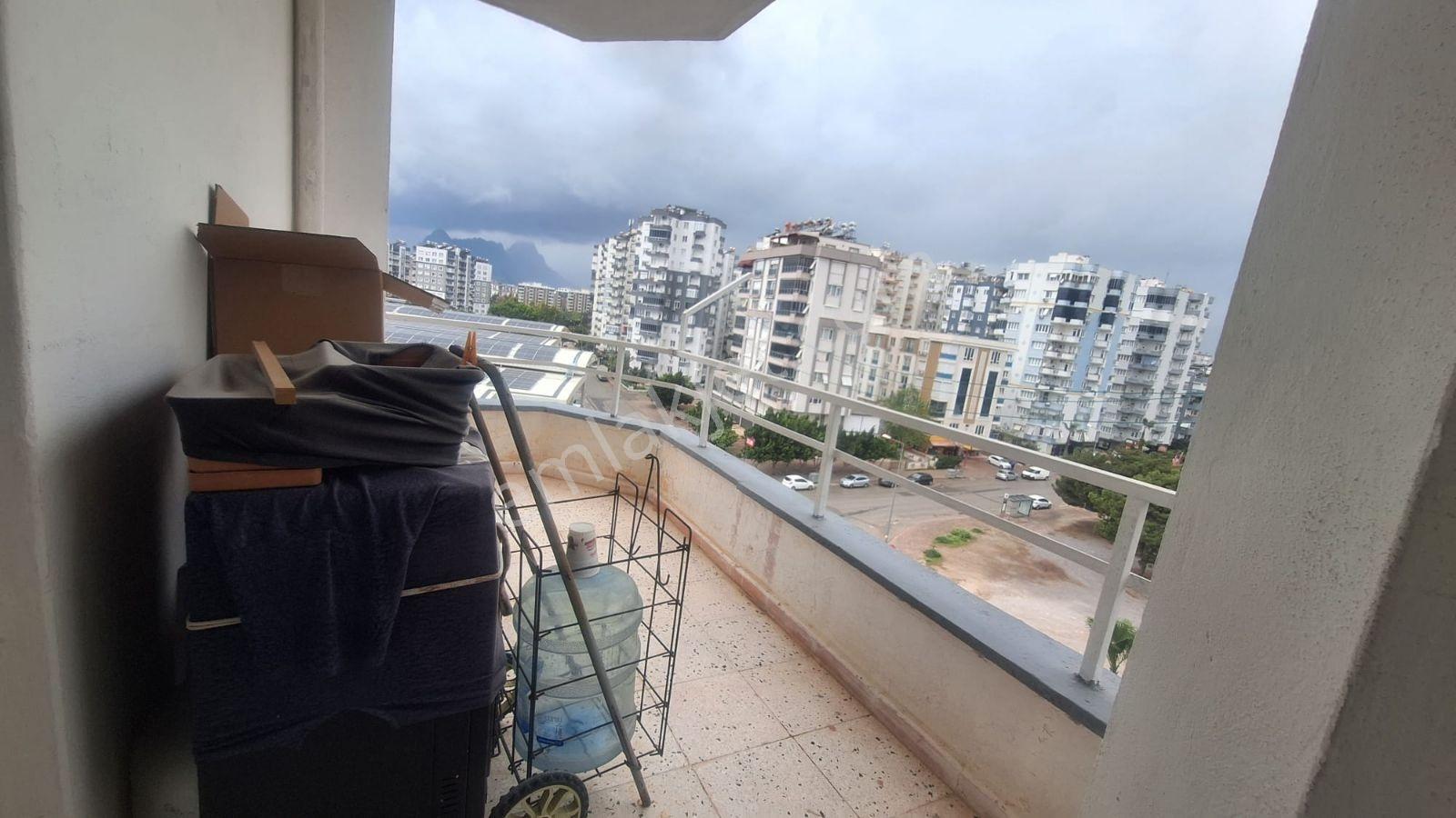Üniversite /il Emniyet Md.lüğü Yakını Yeşilyurt Sit. Satılık 3+1 - Görsel 24