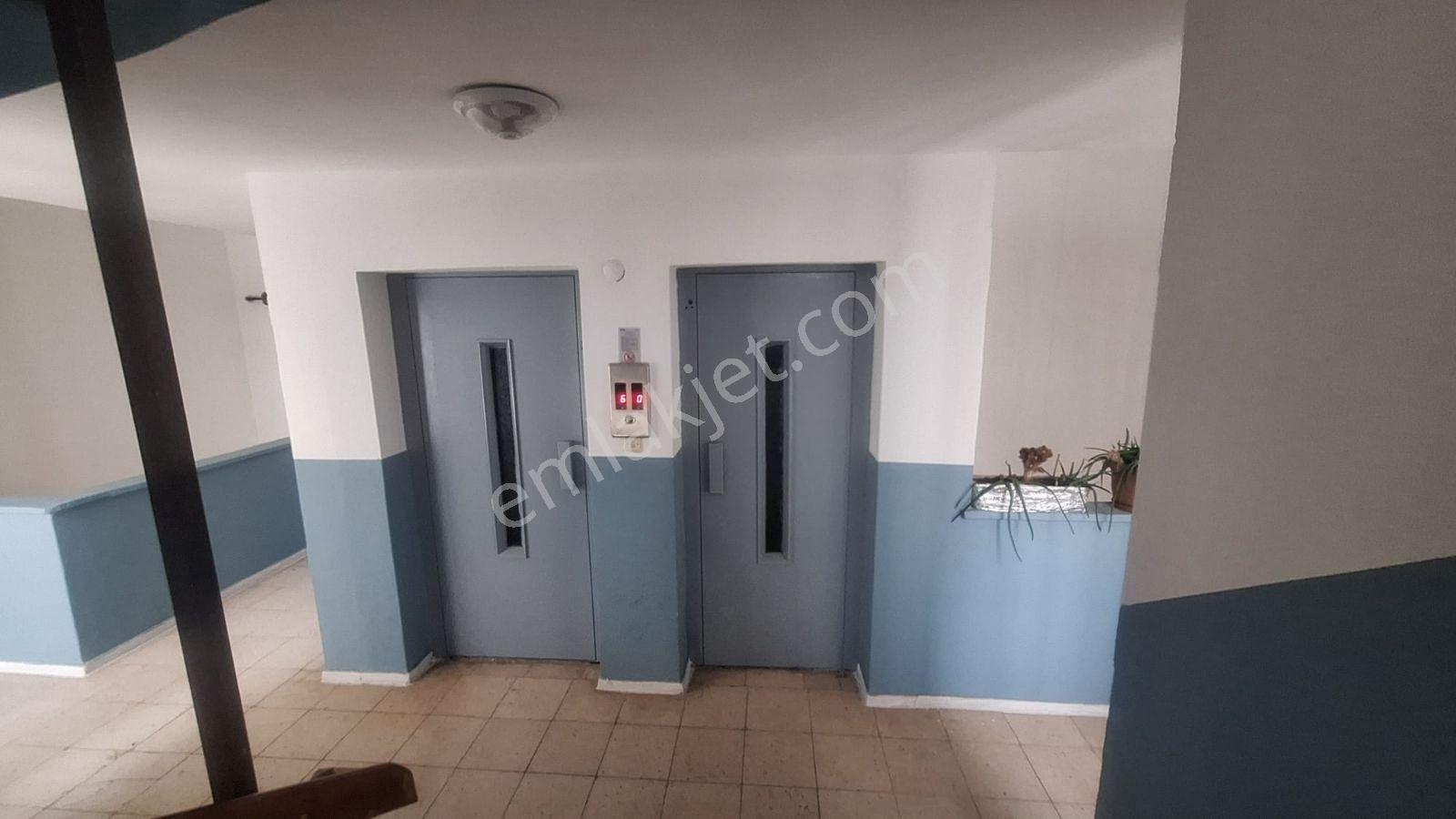 Üniversite /il Emniyet Md.lüğü Yakını Yeşilyurt Sit. Satılık 3+1 - Görsel 14