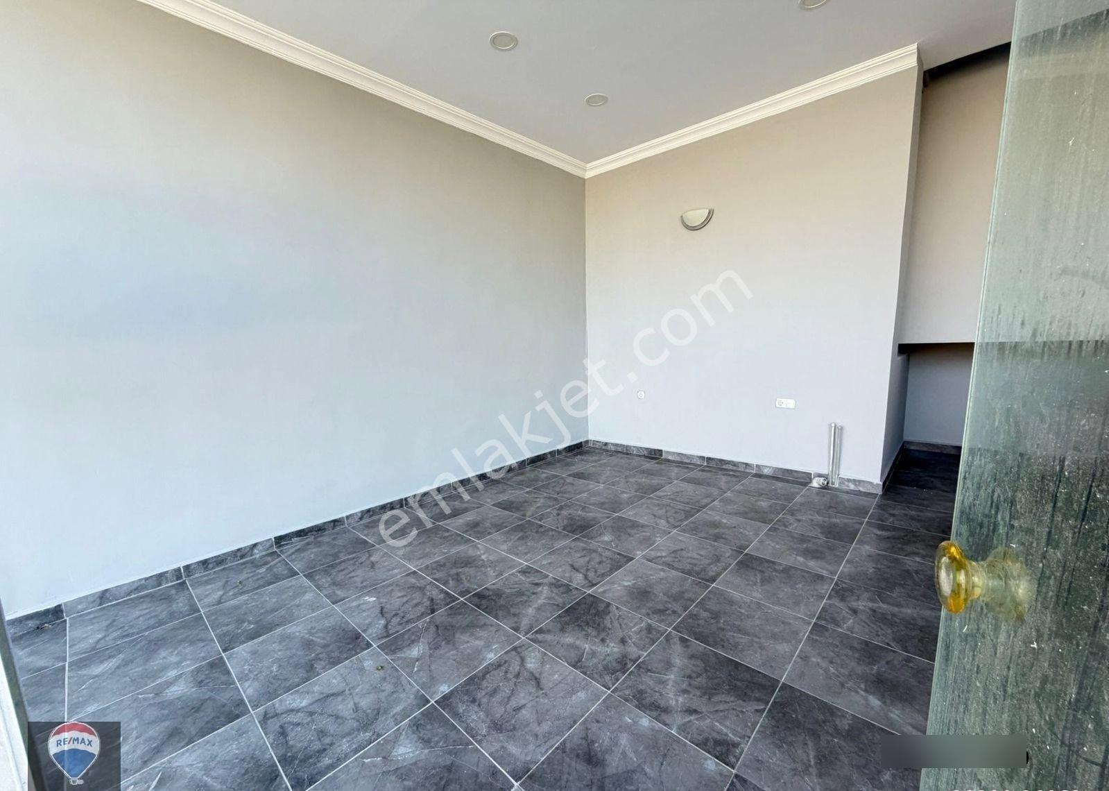 Güzelçamlı Mıllı Park Gırışınde, Ana Cadde Üzerı, 35 M² Kıralık Dükkan! - Görsel 7