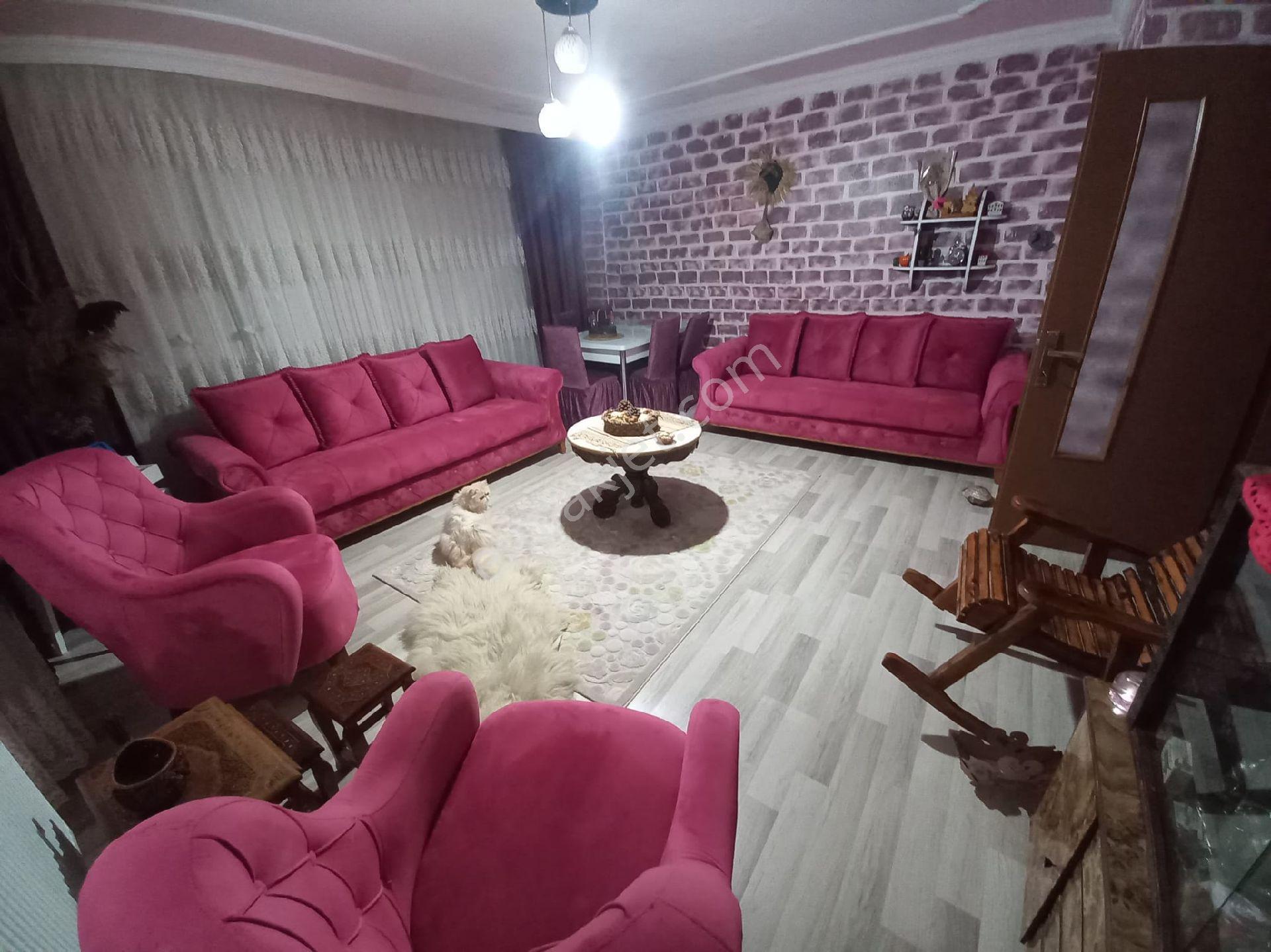 Bergama Şehir Manzaralı Ful Tadilatlı Doğalgazlı Cam Balkonlu 3+1 Geniş Satılık Daire - Görsel 7