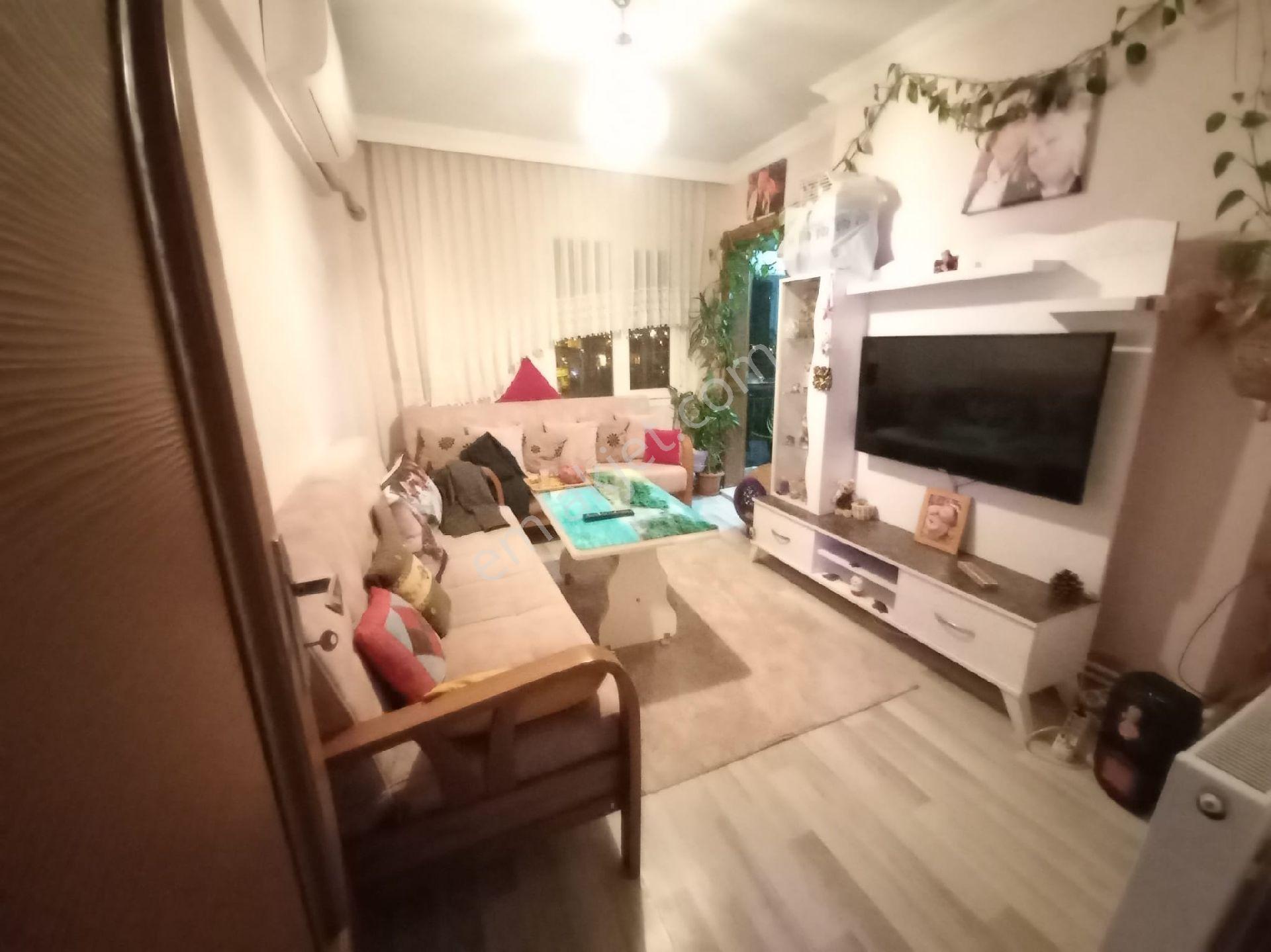 Bergama Şehir Manzaralı Ful Tadilatlı Doğalgazlı Cam Balkonlu 3+1 Geniş Satılık Daire - Görsel 14