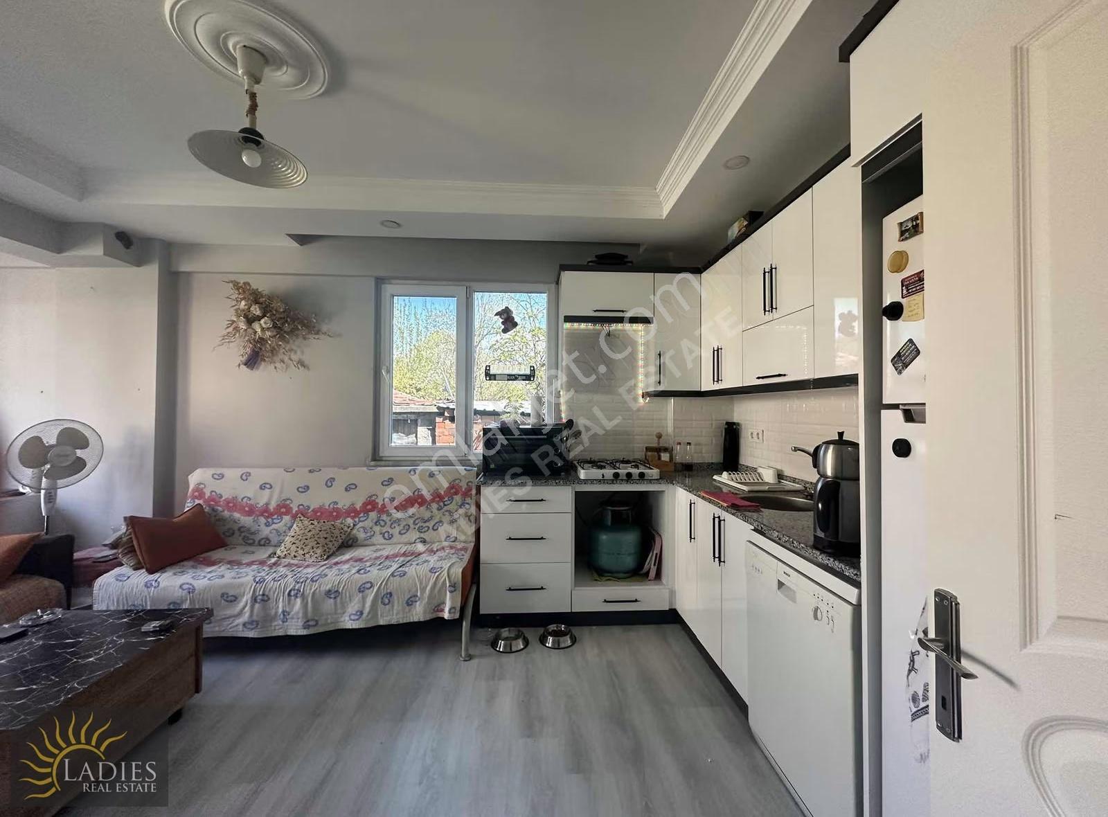 Muğla Dalaman Da Daire + Arsa Çift Tapu ! 82 M² Bahçeli 1+1 - Görsel 7