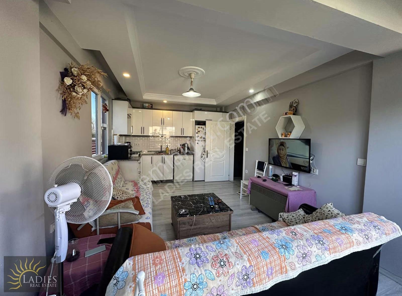 Muğla Dalaman Da Daire + Arsa Çift Tapu ! 82 M² Bahçeli 1+1 - Görsel 5