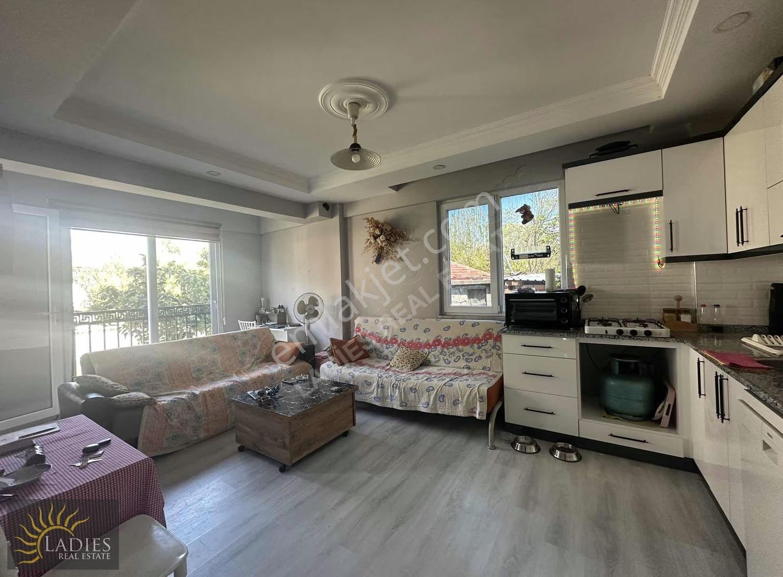 Muğla Dalaman Da Daire + Arsa Çift Tapu ! 82 M² Bahçeli 1+1 - Görsel 9
