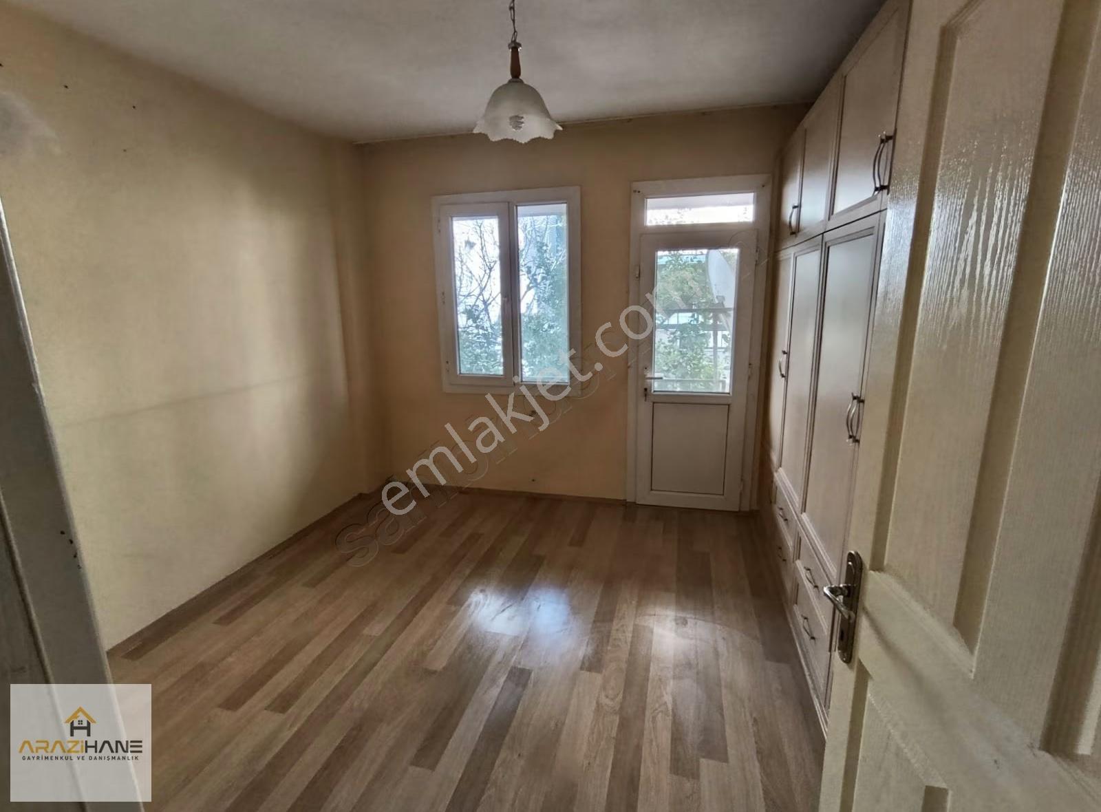 Cumhuriyet Mahallesinde Kiralık 3+1 Daire - Görsel 3