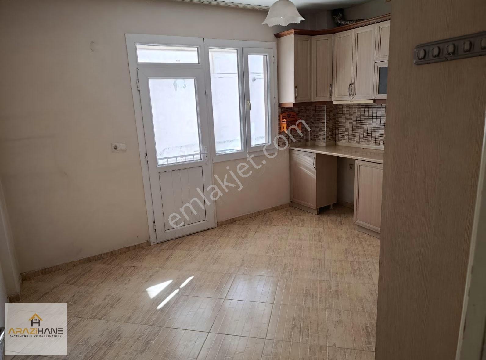 Cumhuriyet Mahallesinde Kiralık 3+1 Daire - Görsel 10