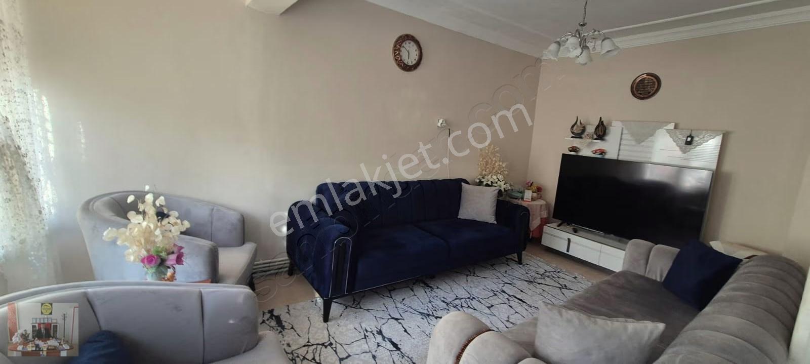 Derbent Mahallesinde Satılık 4+1 Müstakil Ev - Görsel 3