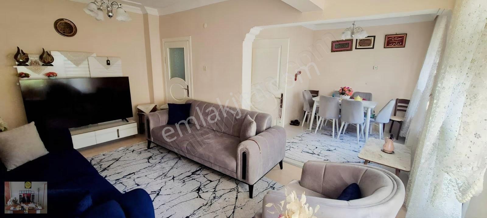 Derbent Mahallesinde Satılık 4+1 Müstakil Ev - Görsel 2