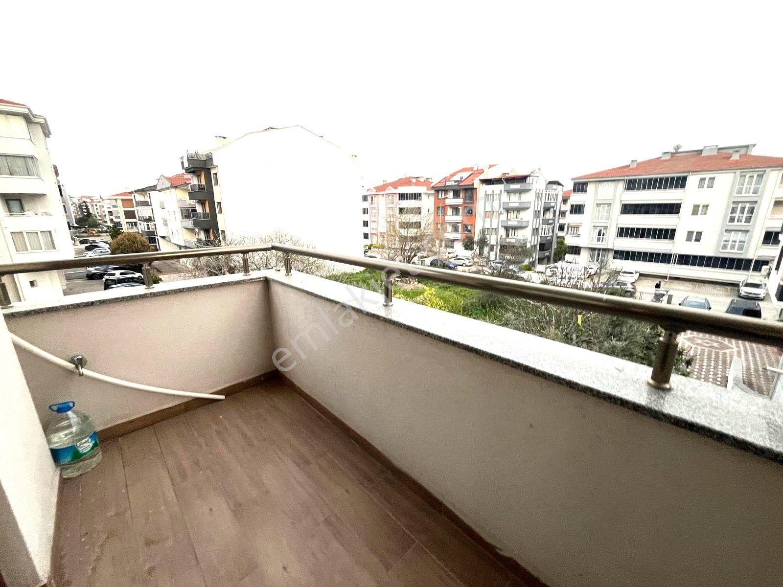 C21 Bal’dan Savaştepe Cad. Eşyalı 1+1 Kiralık Daire - Görsel 22