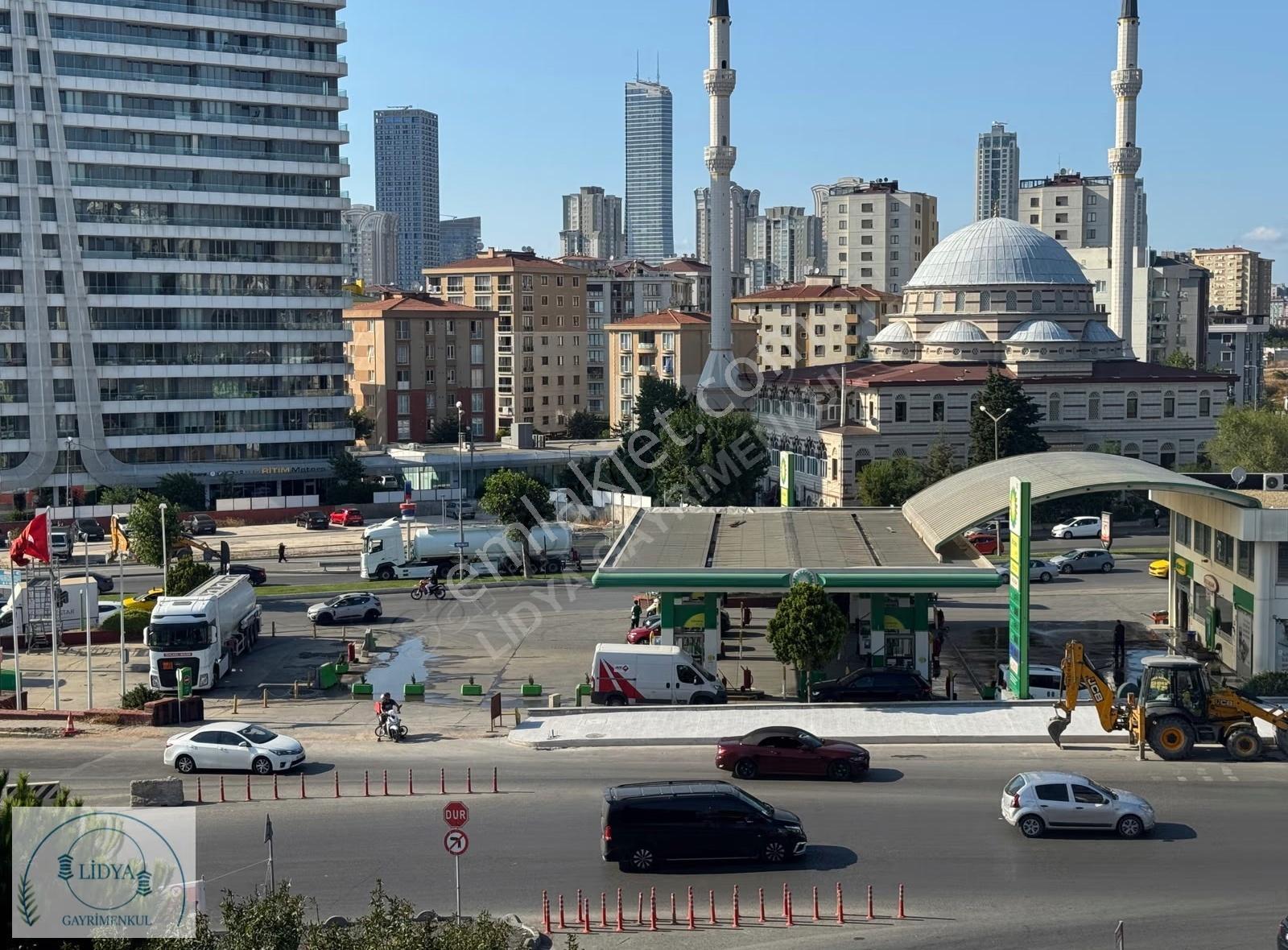 İnönü Mh. Lüx Dizayn Faturalar Dahil Metroya 2 Dk Teraslı 1+0 - Görsel 17