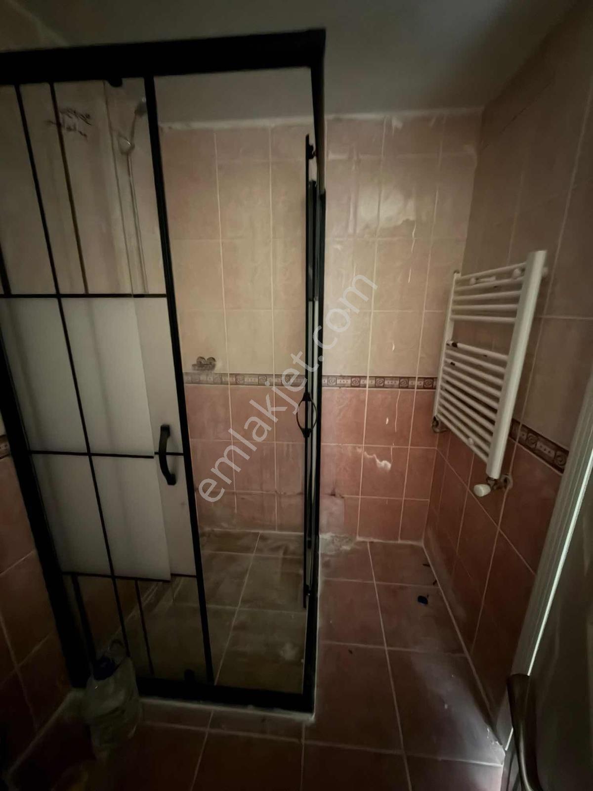 Reşadiye Mah Eski Pazartesi Pazarı Civarı 3+1 Otoparklı - Görsel 14