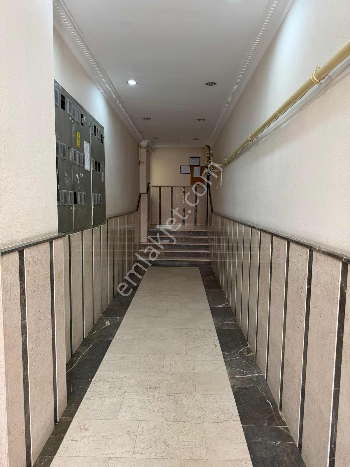 Reşadiye Mah Eski Pazartesi Pazarı Civarı 3+1 Otoparklı - Görsel 17