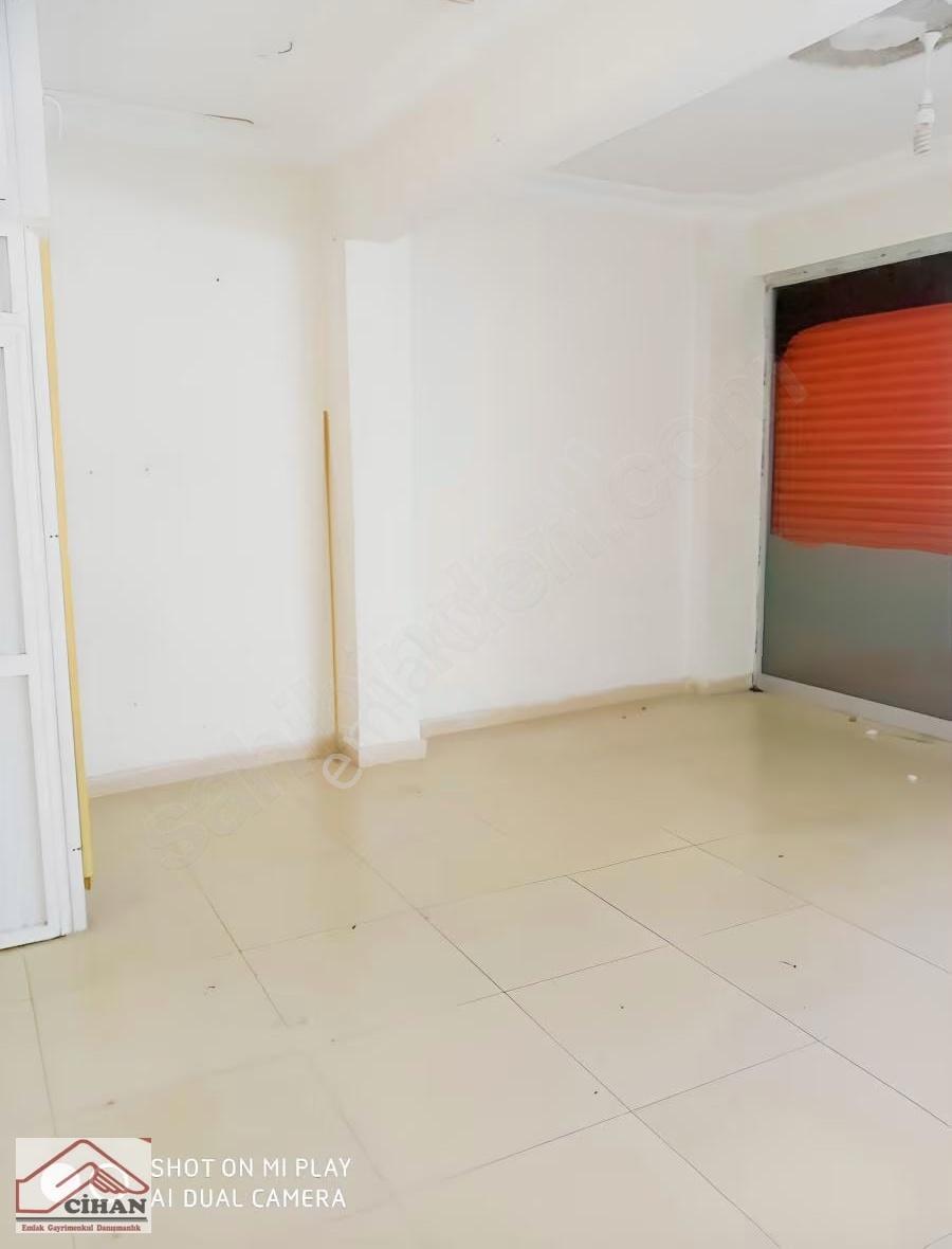 Soğanlı Meydana Yakın 50 M2 Düz Giriş Dükkan - Görsel 6