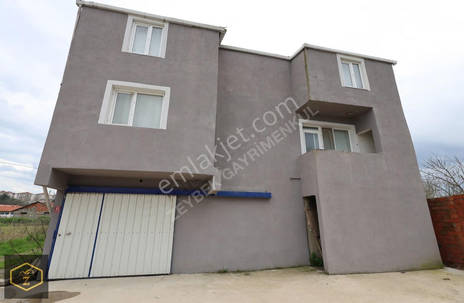 Zeybek Emlaktan Tırnova Mah. 900m2 Kiralık Depo - Görsel 3