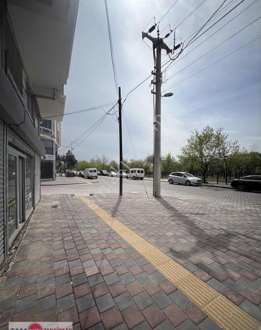 Zenginlerden Irlamaz Karşısı Kiralık Batarlı İşyeri - Görsel 2