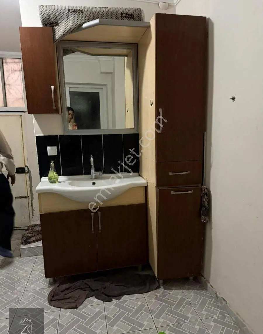 Konak Abdullahefendi Mahallesinde Müstakil 3kat Satılık Ev - Görsel 4