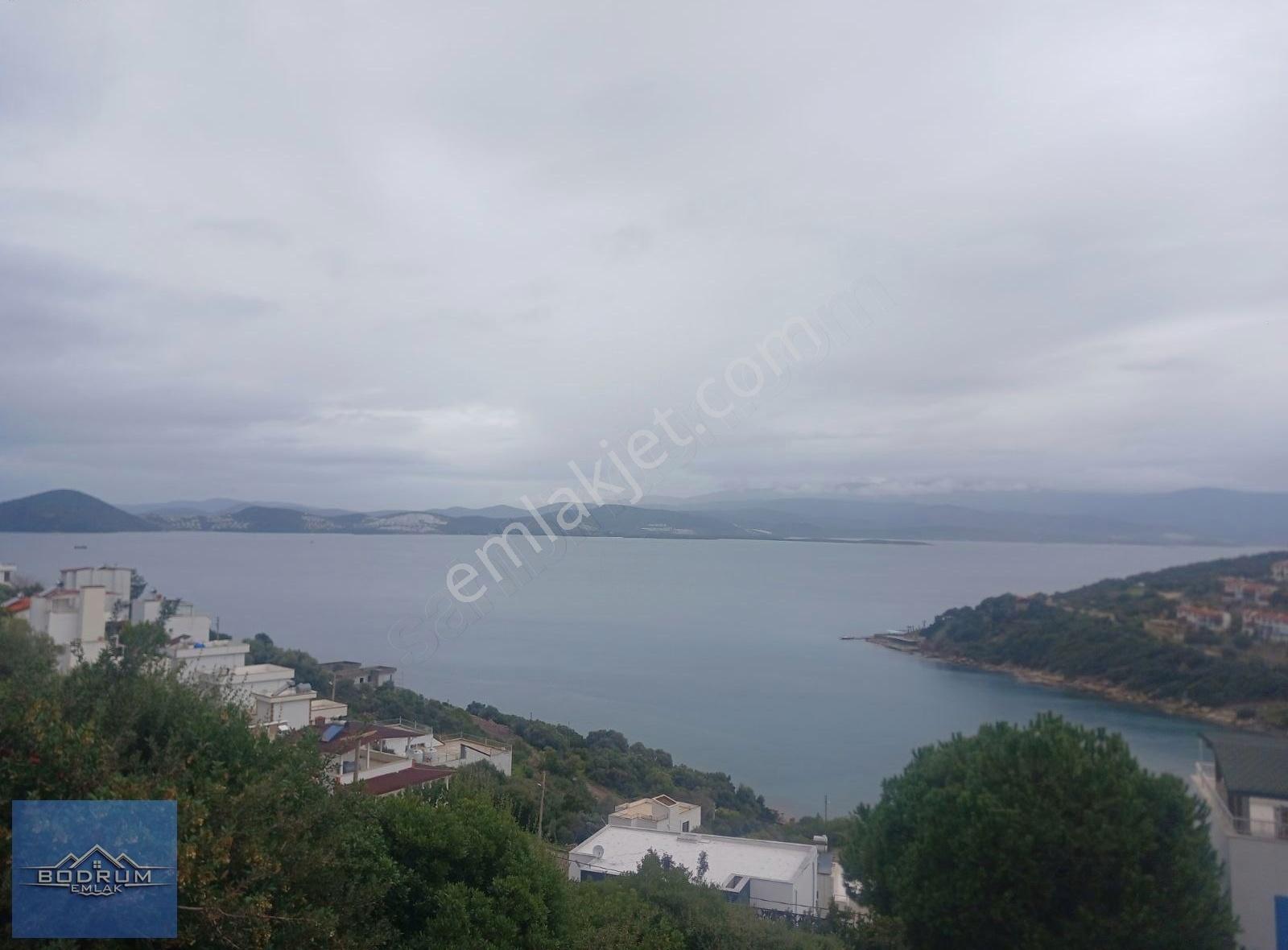 Adabükünde Gülorko Sitesinde Deniz Manzaralı Satılık Arsa - Görsel 7