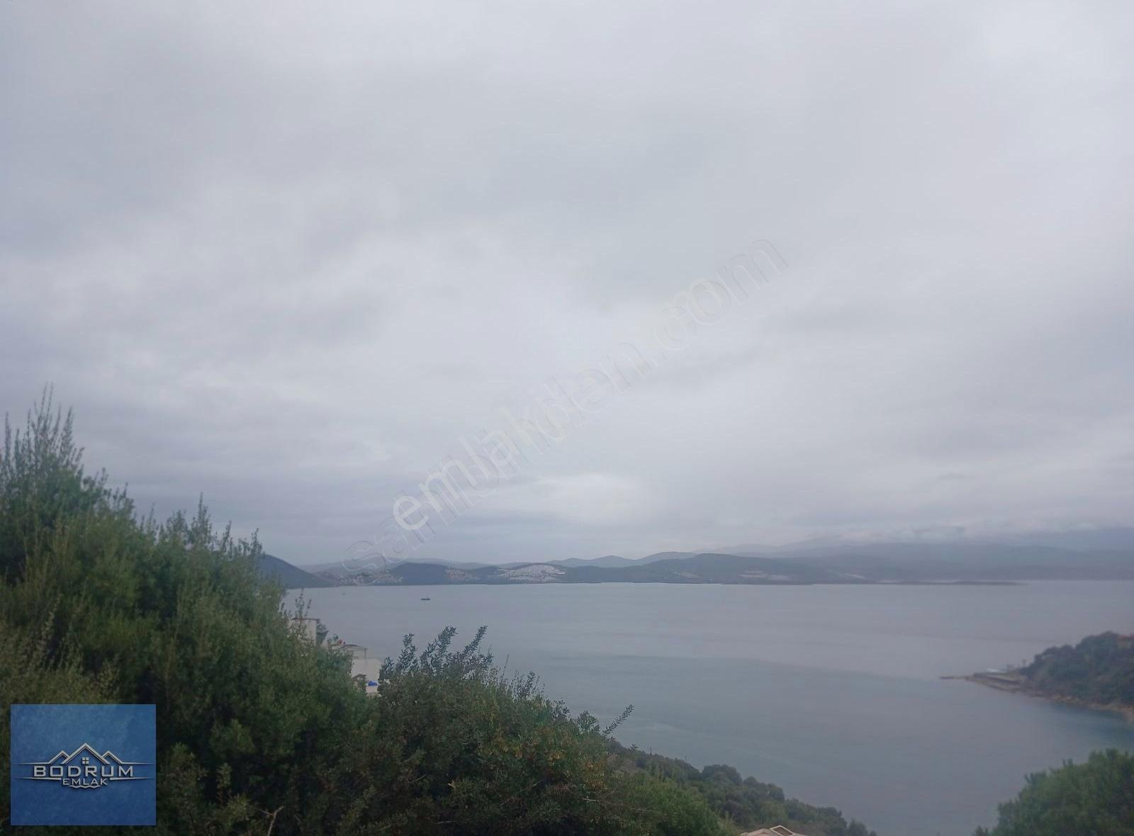 Adabükünde Gülorko Sitesinde Deniz Manzaralı Satılık Arsa - Görsel 8