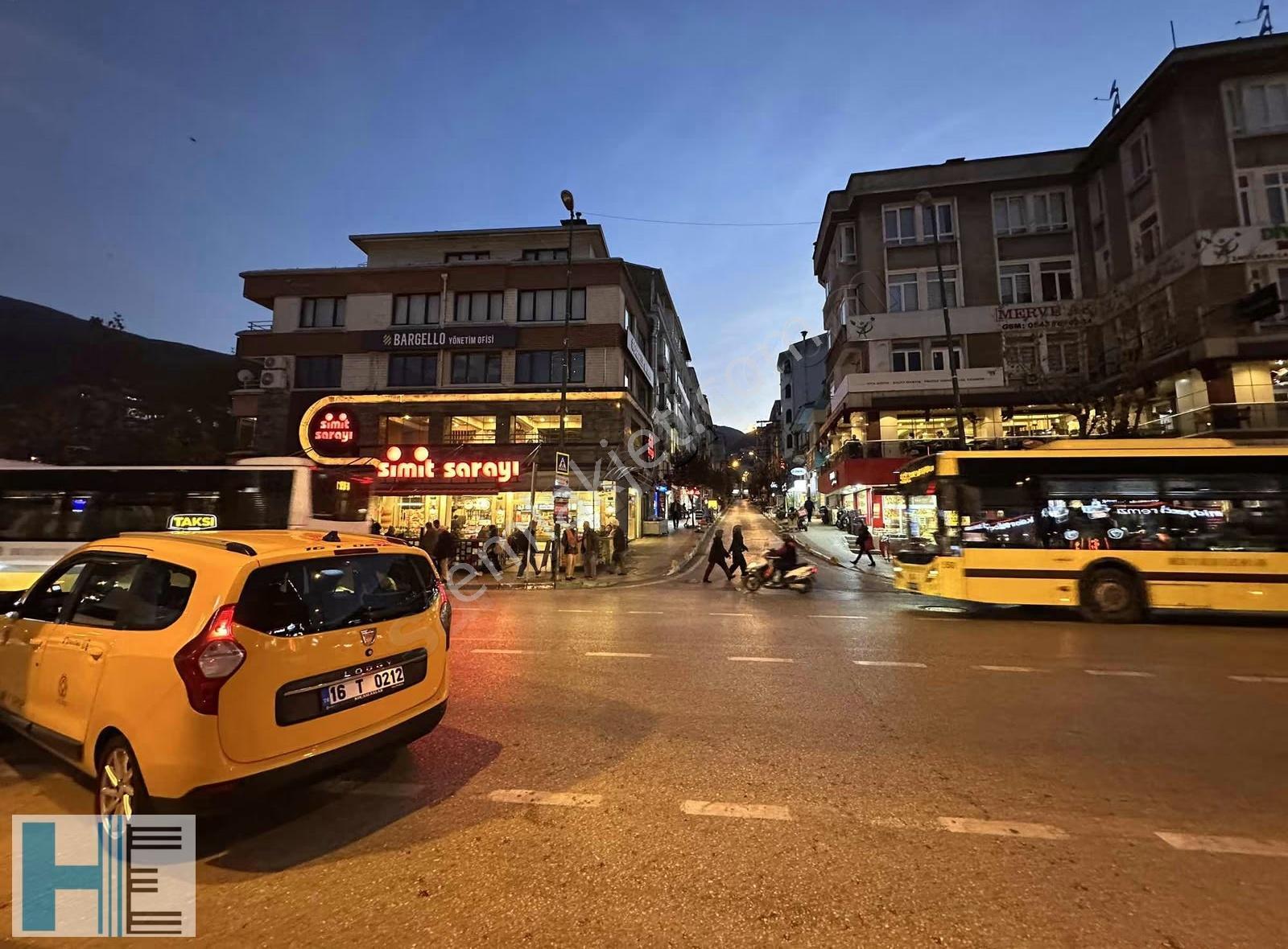 Heykelde Ünlü Cadde De Satılık Fırsat 20m2 Dükkan - Görsel 8