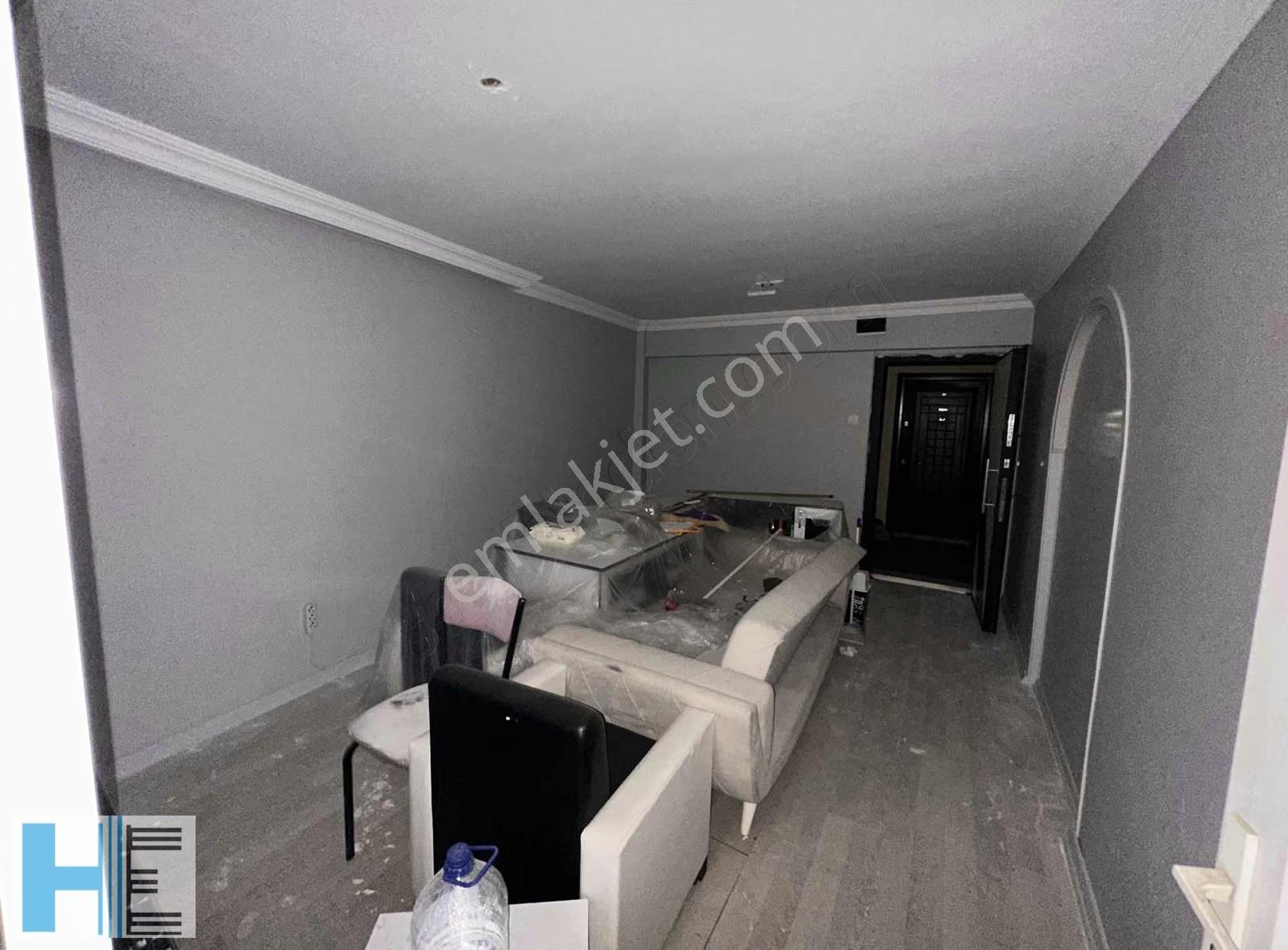 Heykelde Ünlü Cadde De Satılık Fırsat 20m2 Dükkan - Görsel 5