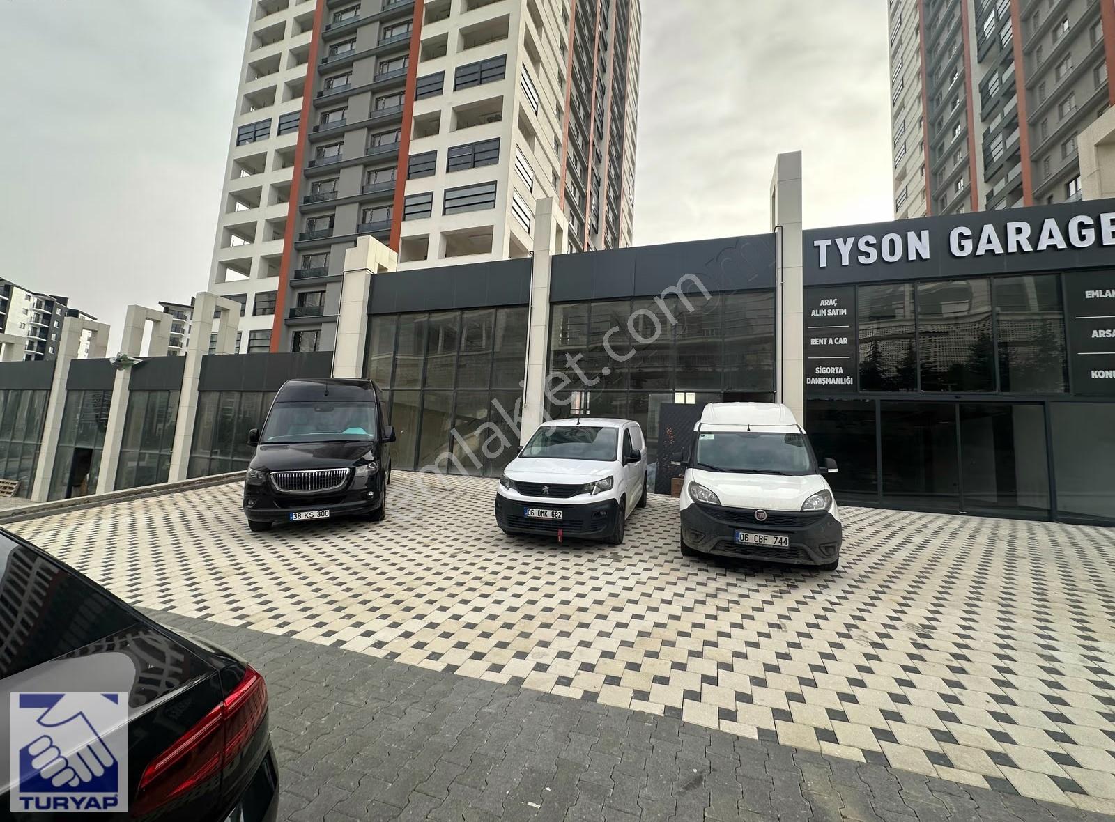 Natavega Yanı Skyline Tower'da Satılık Dükkan