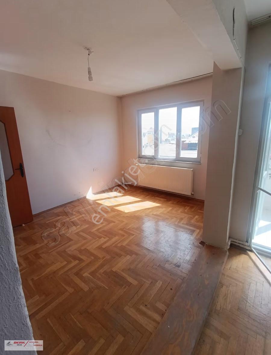 Tekirdağ Süleymanpaşa Yavuz Mh'de Kiralık 3+1 Arakat Daire - Görsel 7