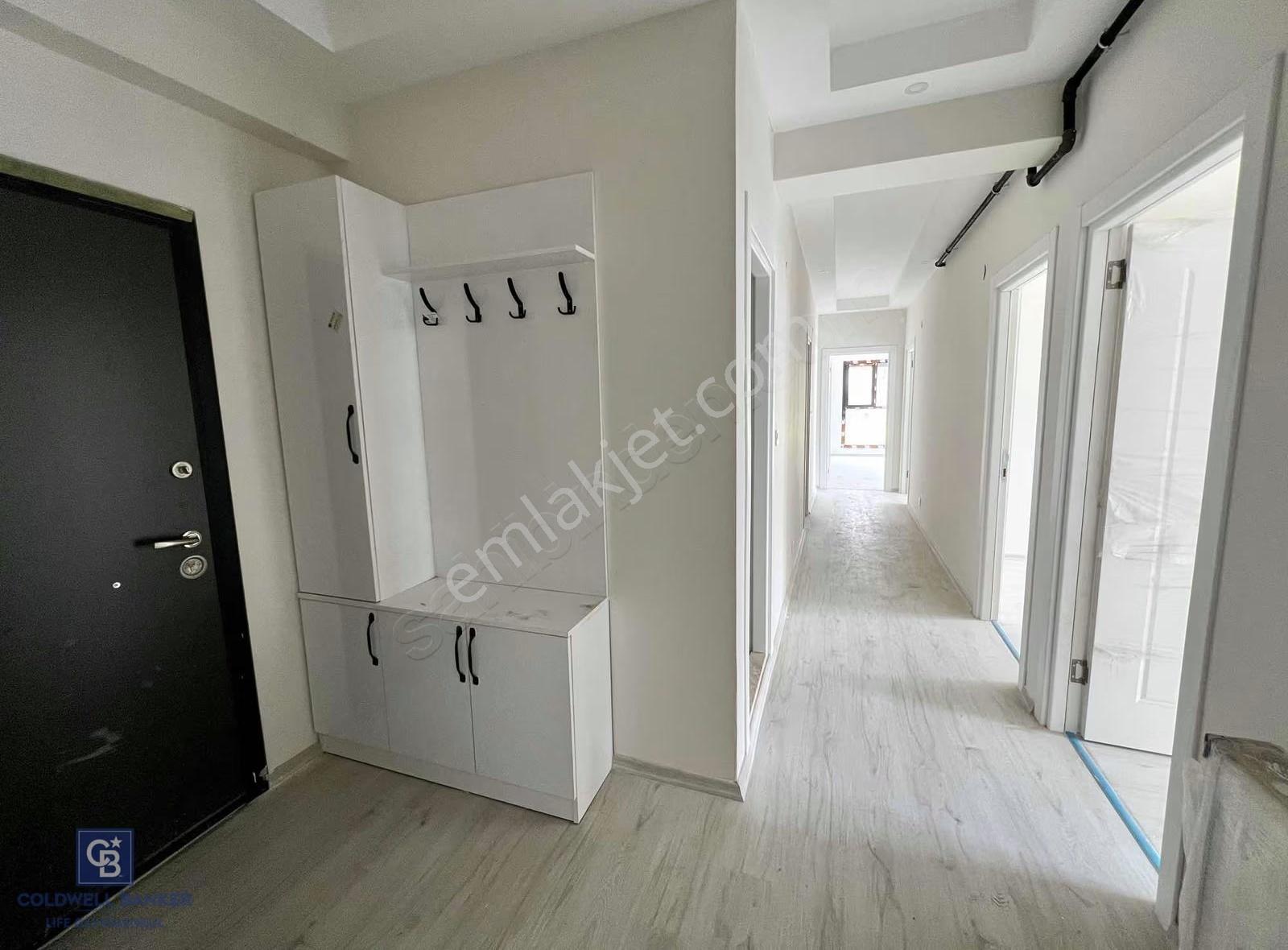 Menemen Çanakkale Yolu Üzerinde Sıfır Binada Kiralık 3+1 Daire - Görsel 3