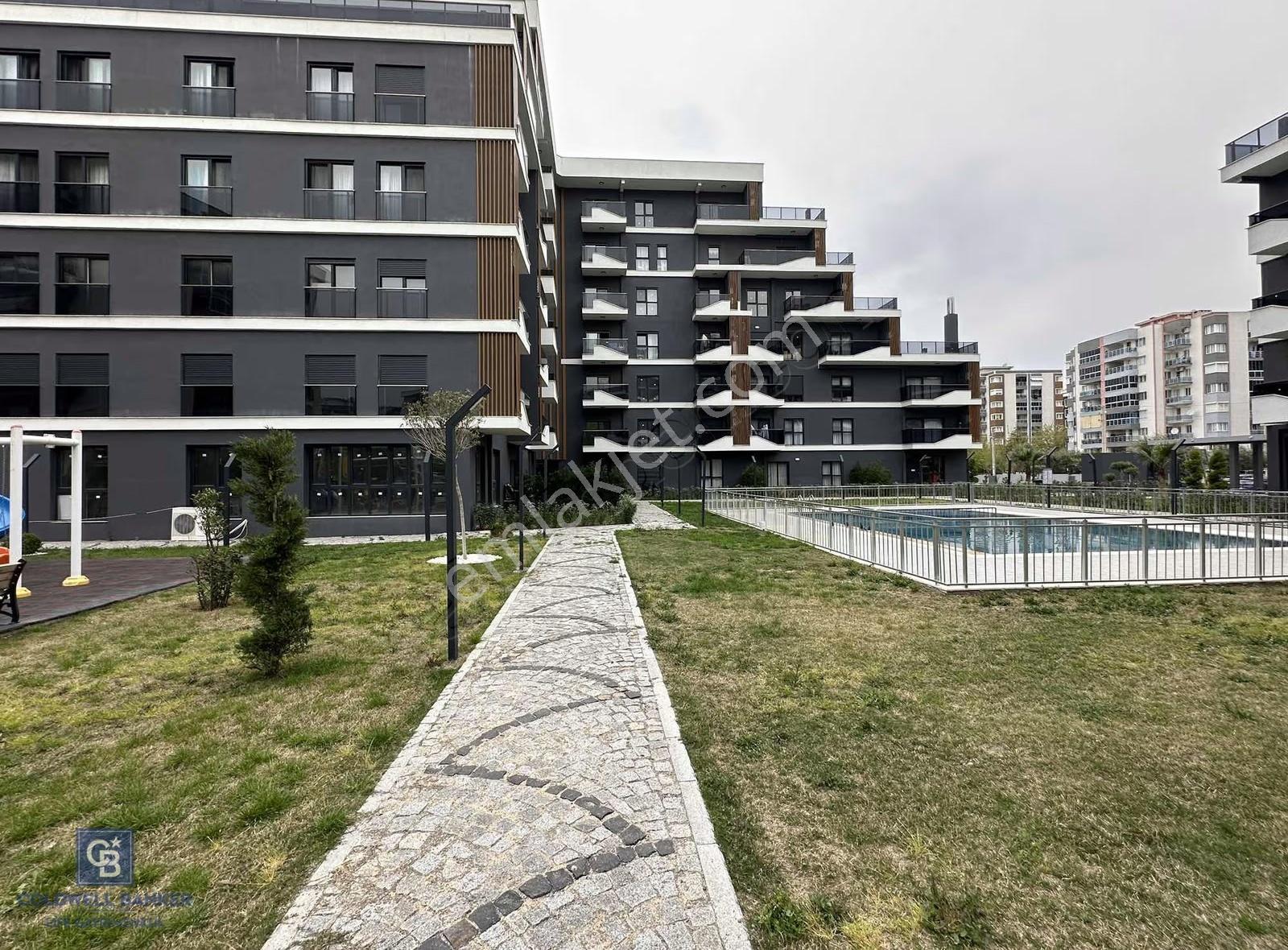 Çiğli Balatçık Katip Çelebi Üni Yakını Azel Deluxete Bahçeli 1+1 - Görsel 31