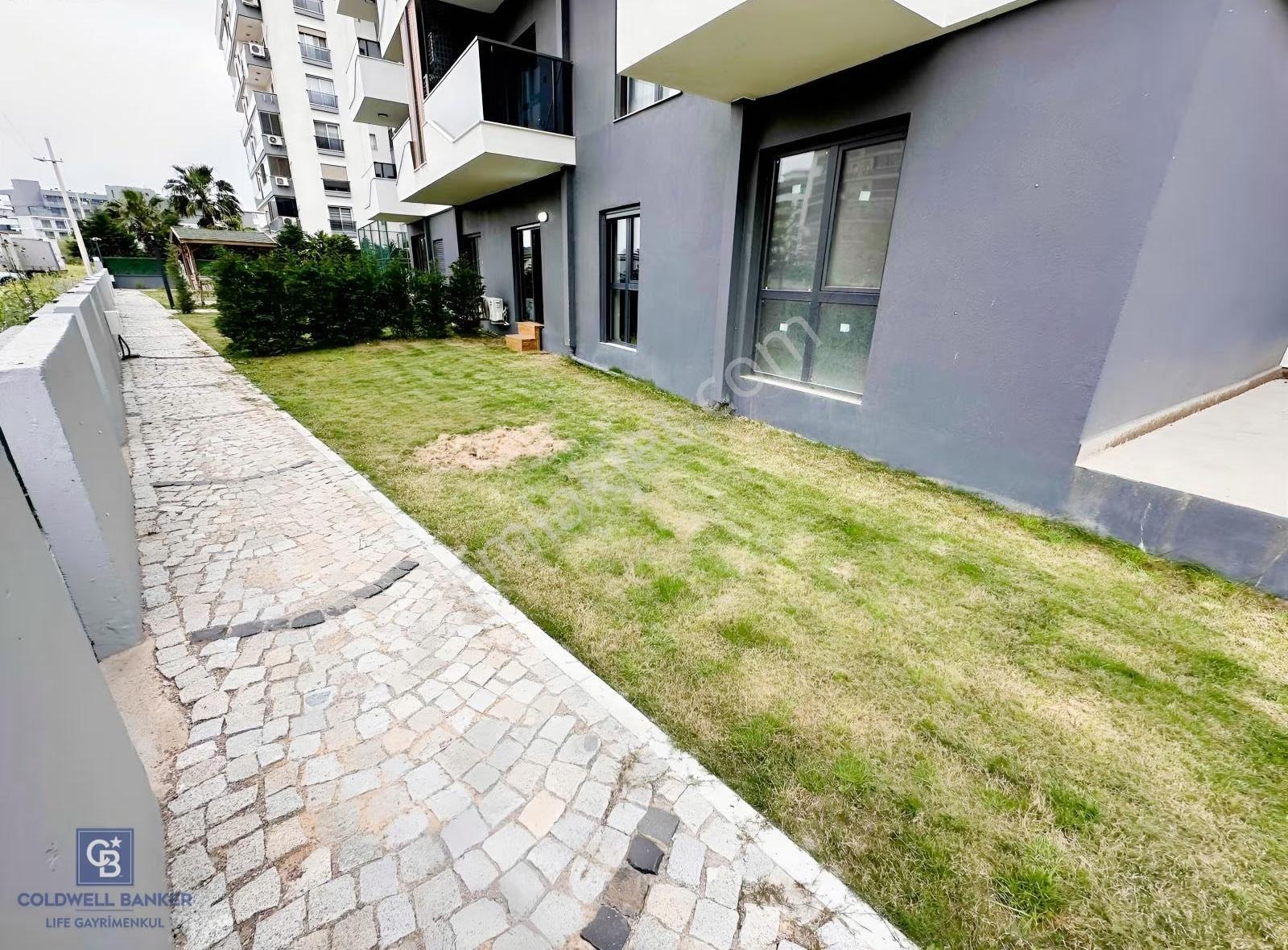 Çiğli Balatçık Katip Çelebi Üni Yakını Azel Deluxete Bahçeli 1+1 - Görsel 8