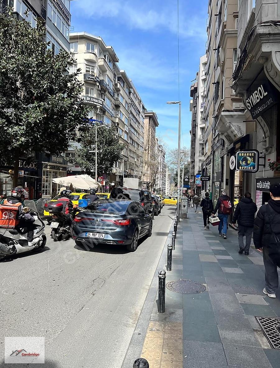 Nişantaşı Valikonağı'nda 95m² Bulunmaz Kiralık Mağaza - Görsel 8