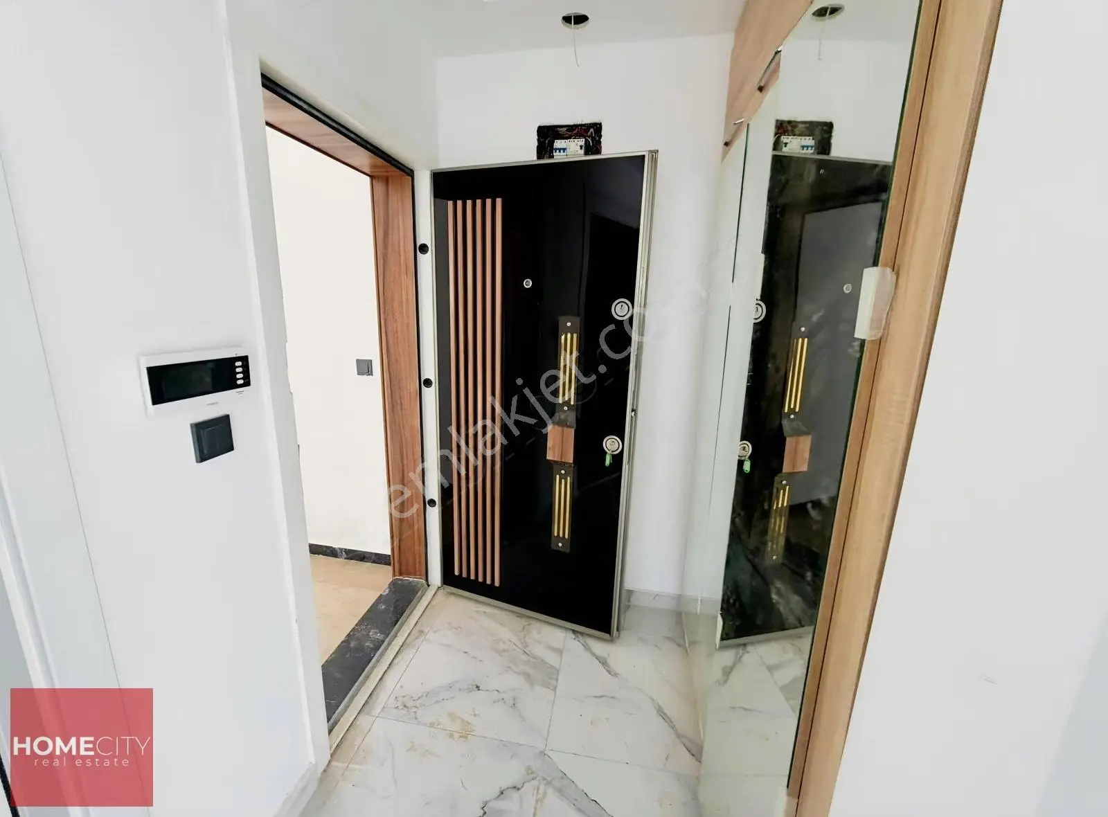 Alanya Avsallar 2+1 100m2 Masrafsız Fırsat Daire Lüks Aktiviteli - Görsel 3