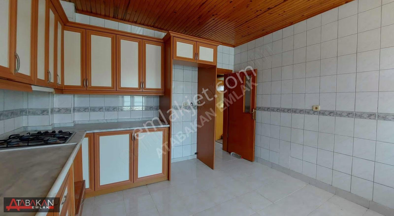 Hatıplar Bölgesinde 3+1 Kiralık Daire - Görsel 17