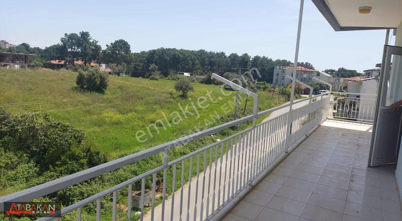 Hatıplar Bölgesinde 3+1 Kiralık Daire
