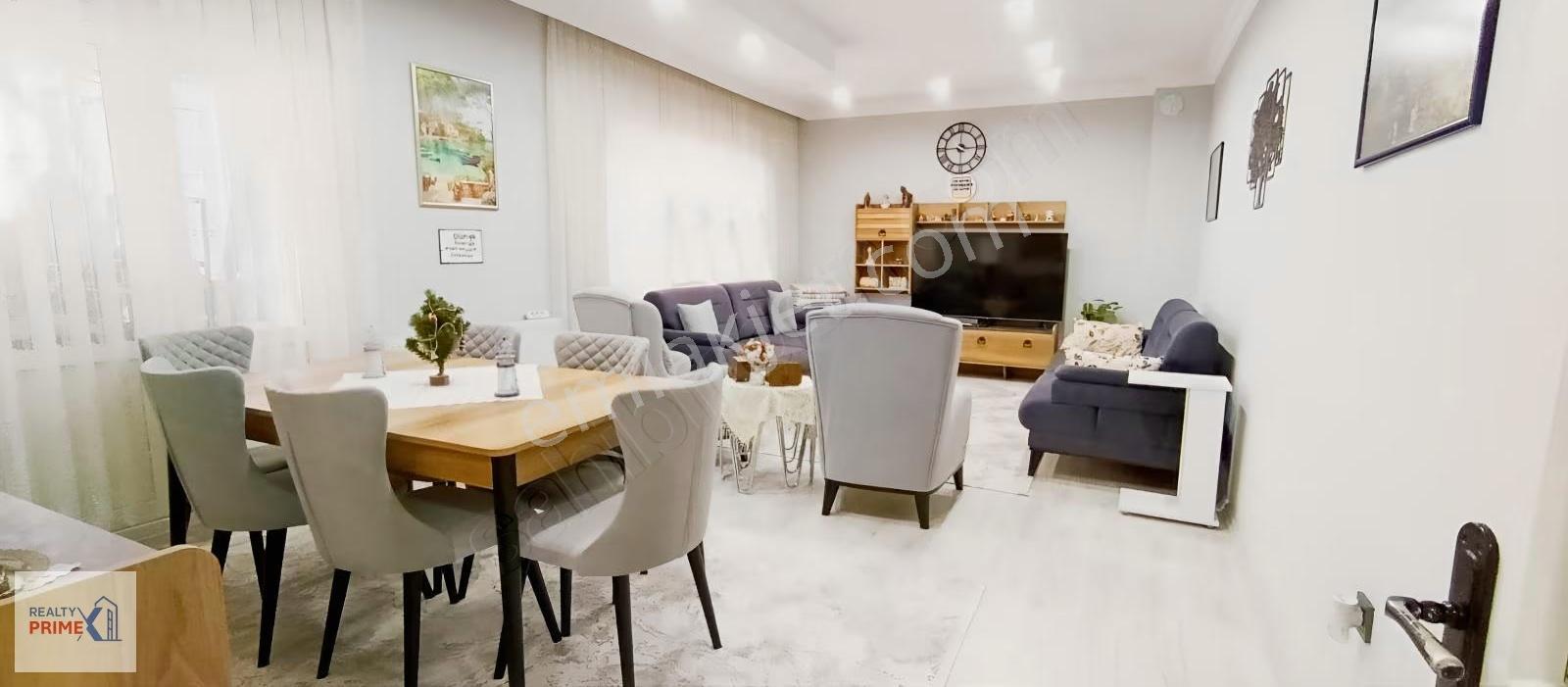 Döşemealtı Tokilerde 165 M2 3+1 Full Extralı Muhteşem Bir Daire - Görsel 16