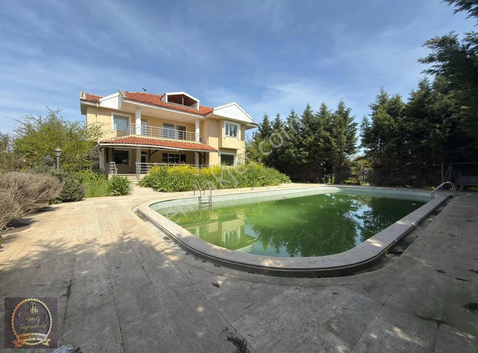 Tüm Ticari Faaliyetlere Uygun Kiralık Villa
