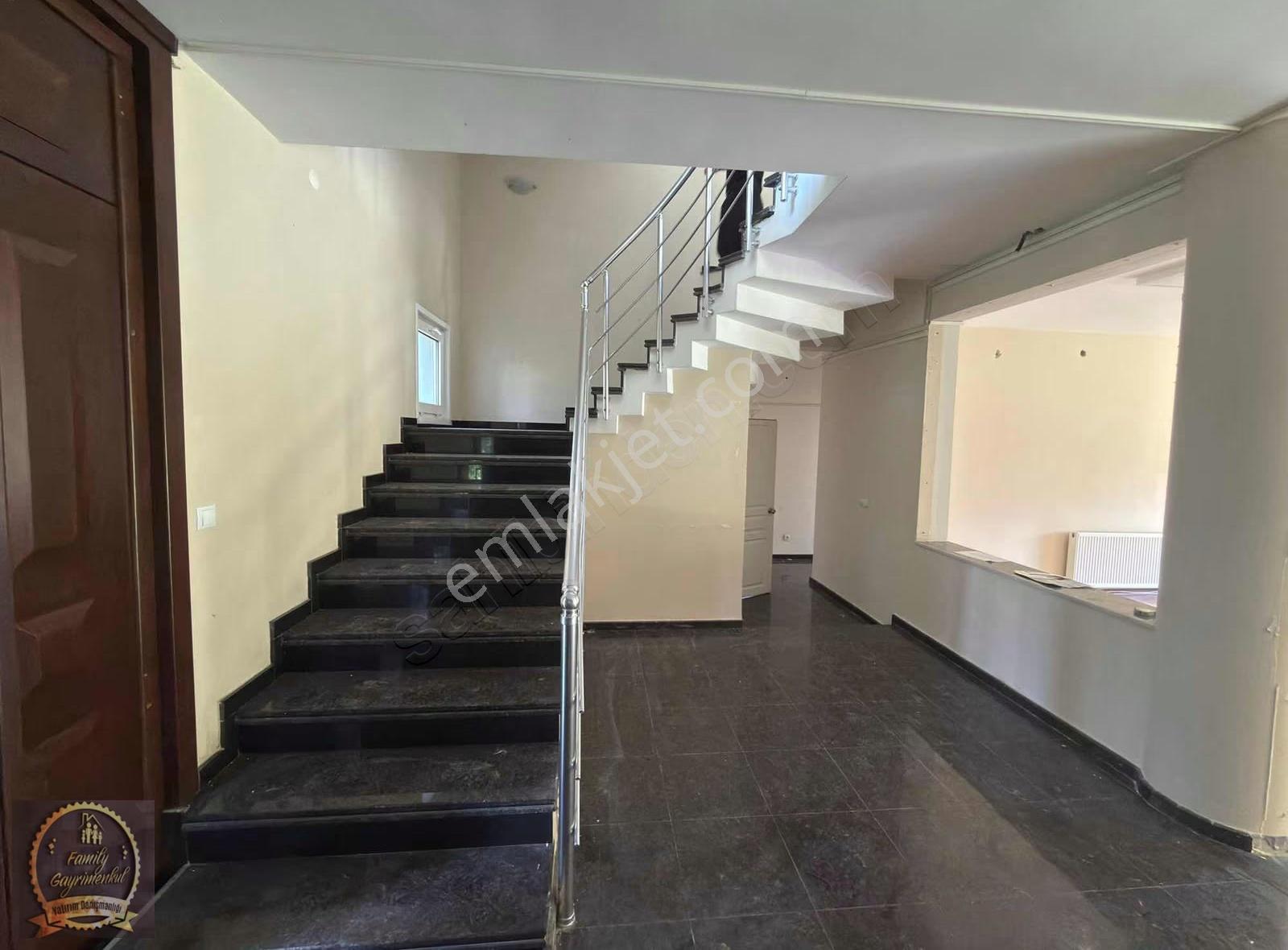 Tüm Ticari Faaliyetlere Uygun Kiralık Villa - Görsel 20