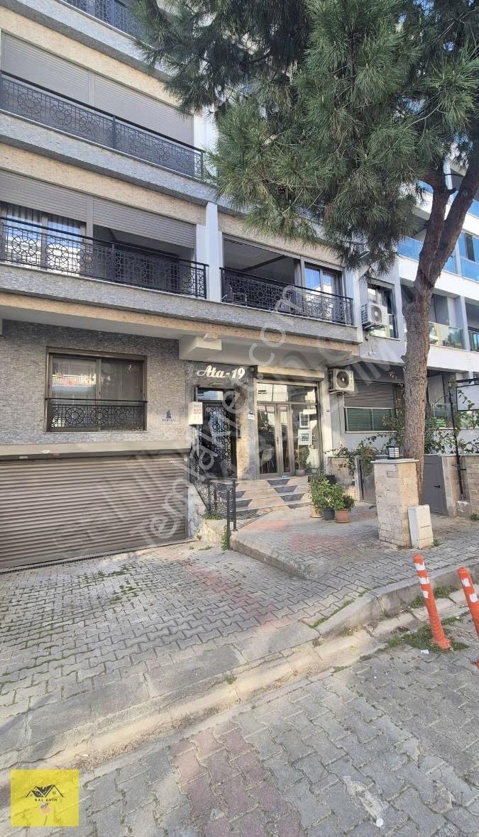 Bostanlı Migros Yakını 90m² 1+1 Satılık Daire