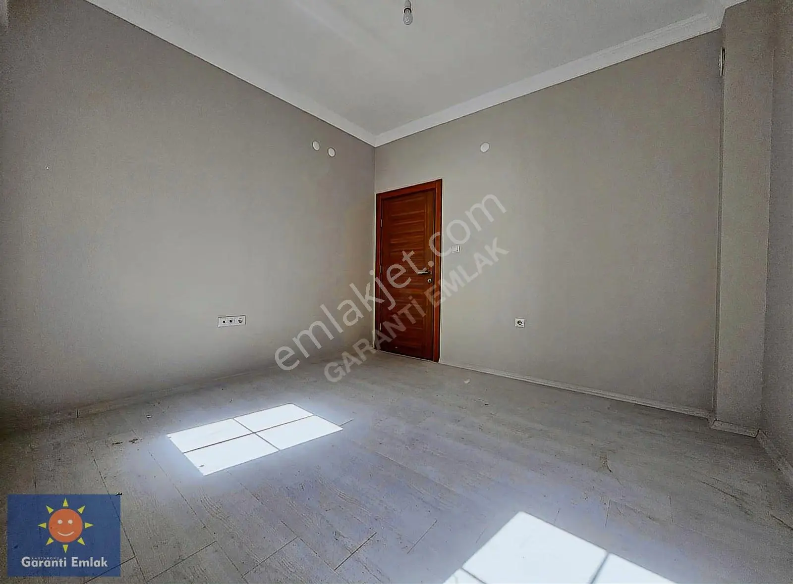 █garanti Emlak'tan Çarşı Merkezinde, Kapalı Mutfaklı 1+1 Daire.█ - Görsel 2