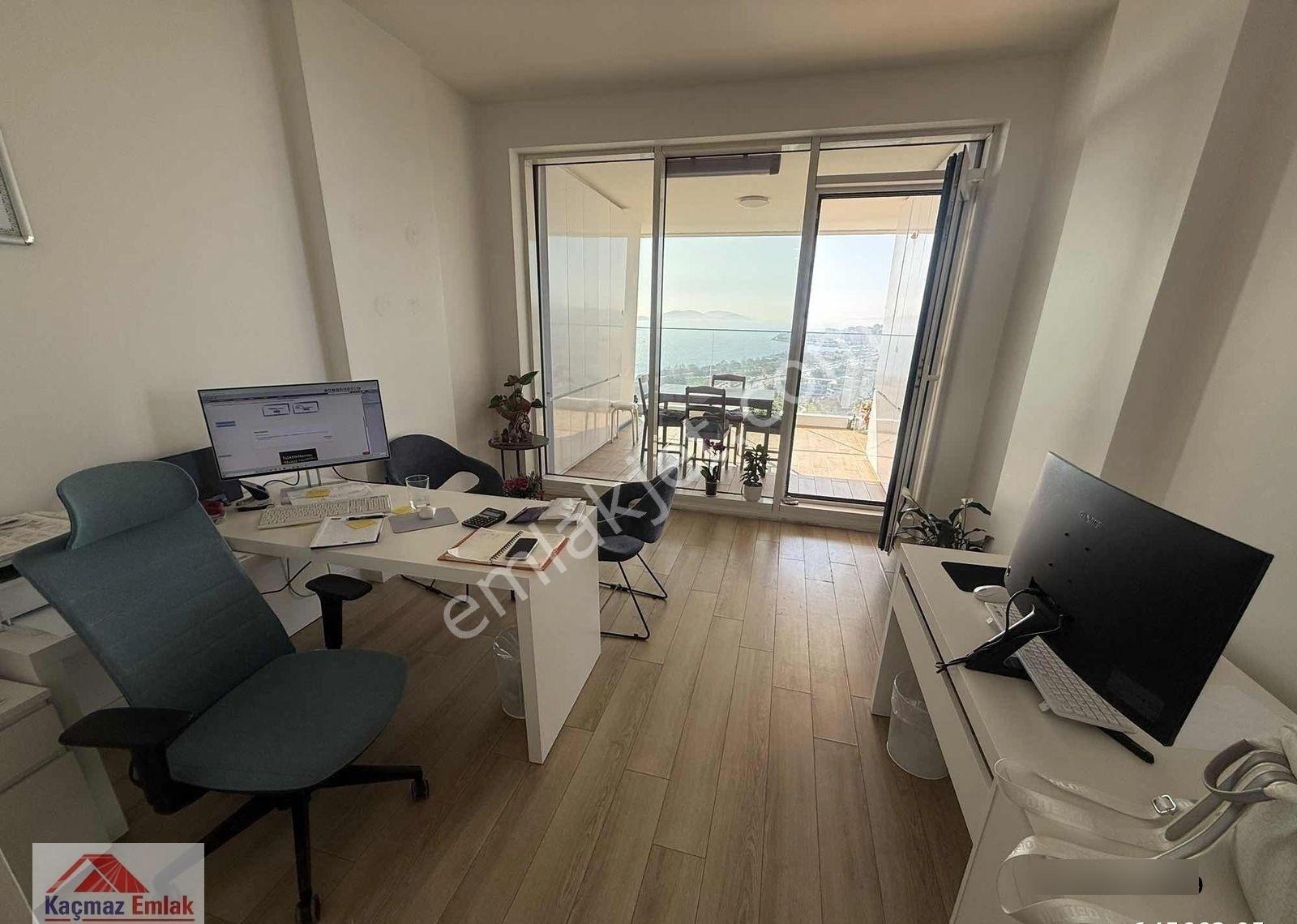 Kaçmaz Emlaktan İstmarina Kiralık 1+0 Geniş Teras Büyük Tip - Görsel 21