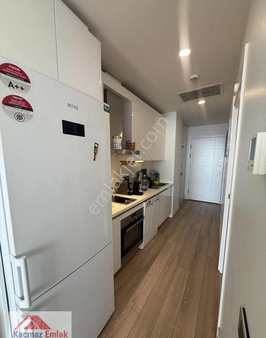 Kaçmaz Emlaktan İstmarina Kiralık 1+0 Geniş Teras Büyük Tip - Görsel 19
