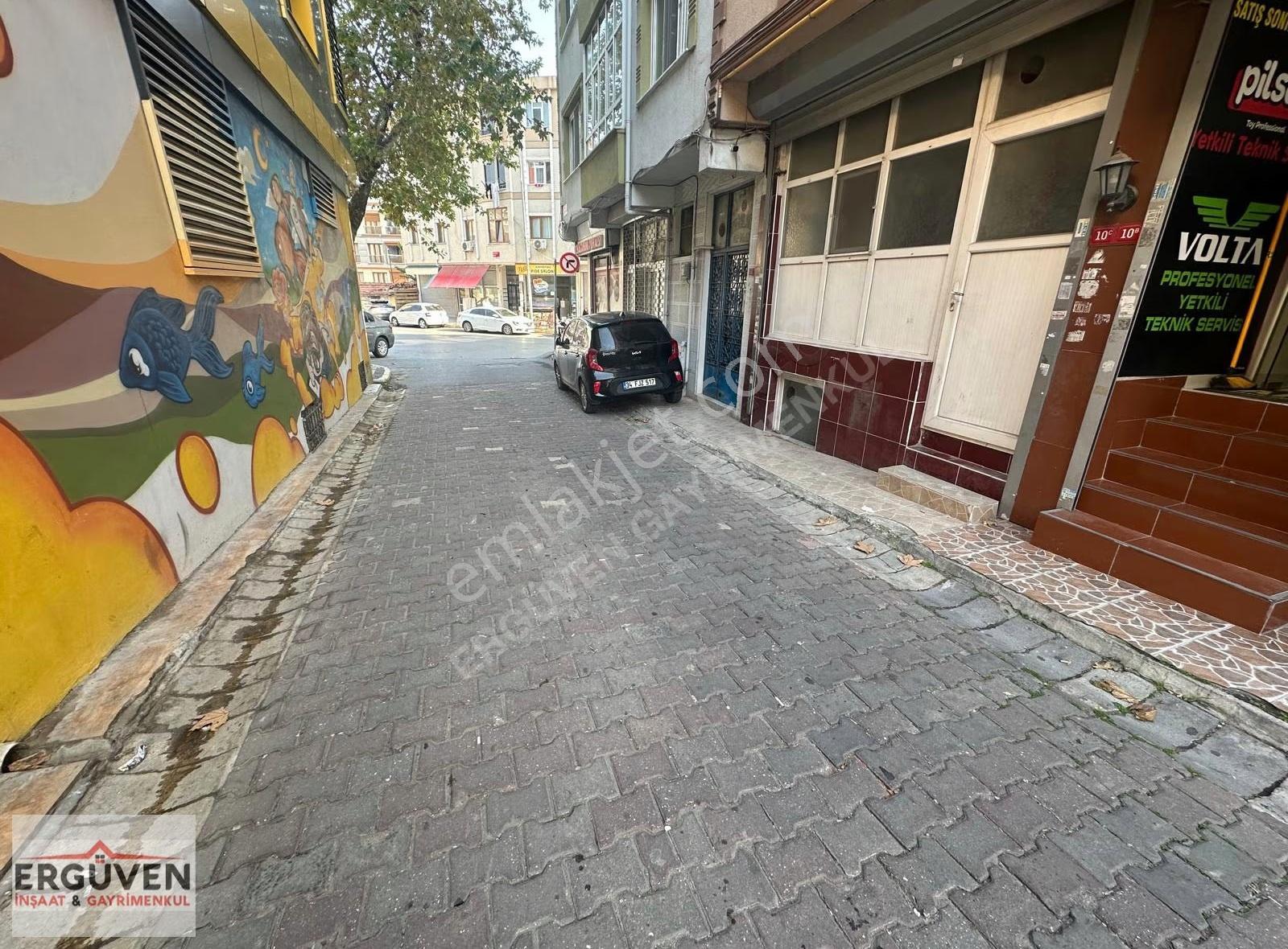 Sefaköy Ün Merkezinde İşlek Sokak Ta Her İşe Uygun Düz Ayak - Görsel 12